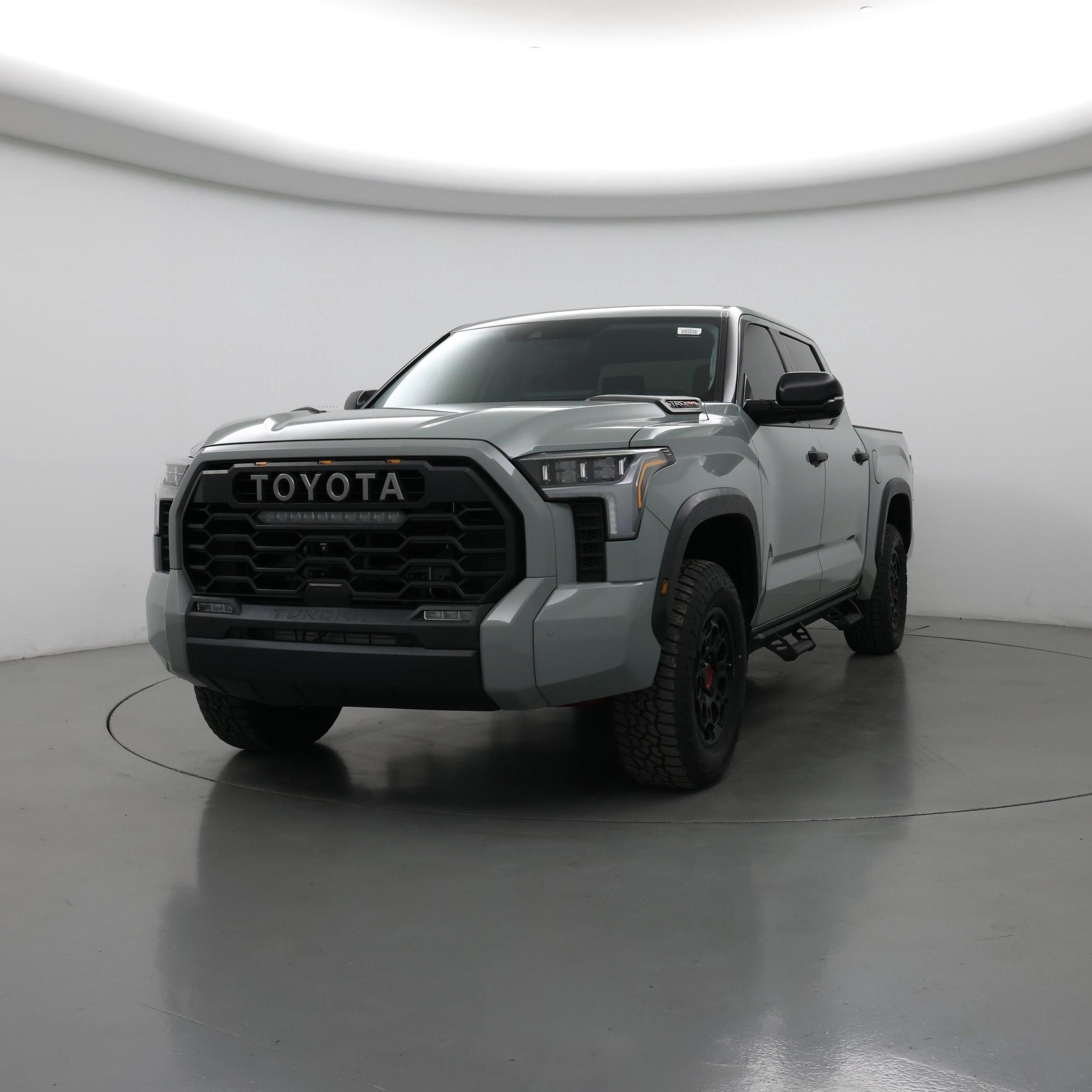 Thumbnail: 2022 Toyota Tundra - 4