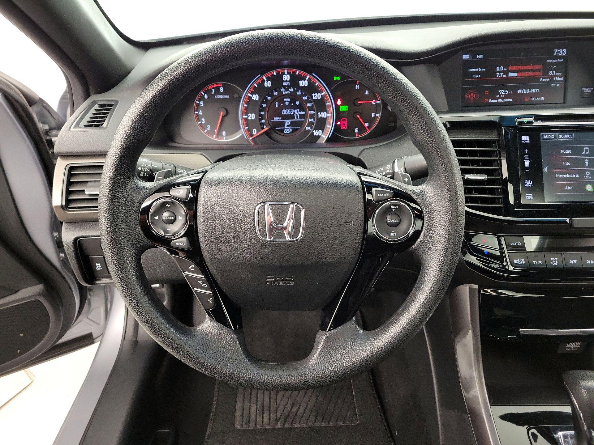 Thumbnail: 2016 Honda Accord - 10