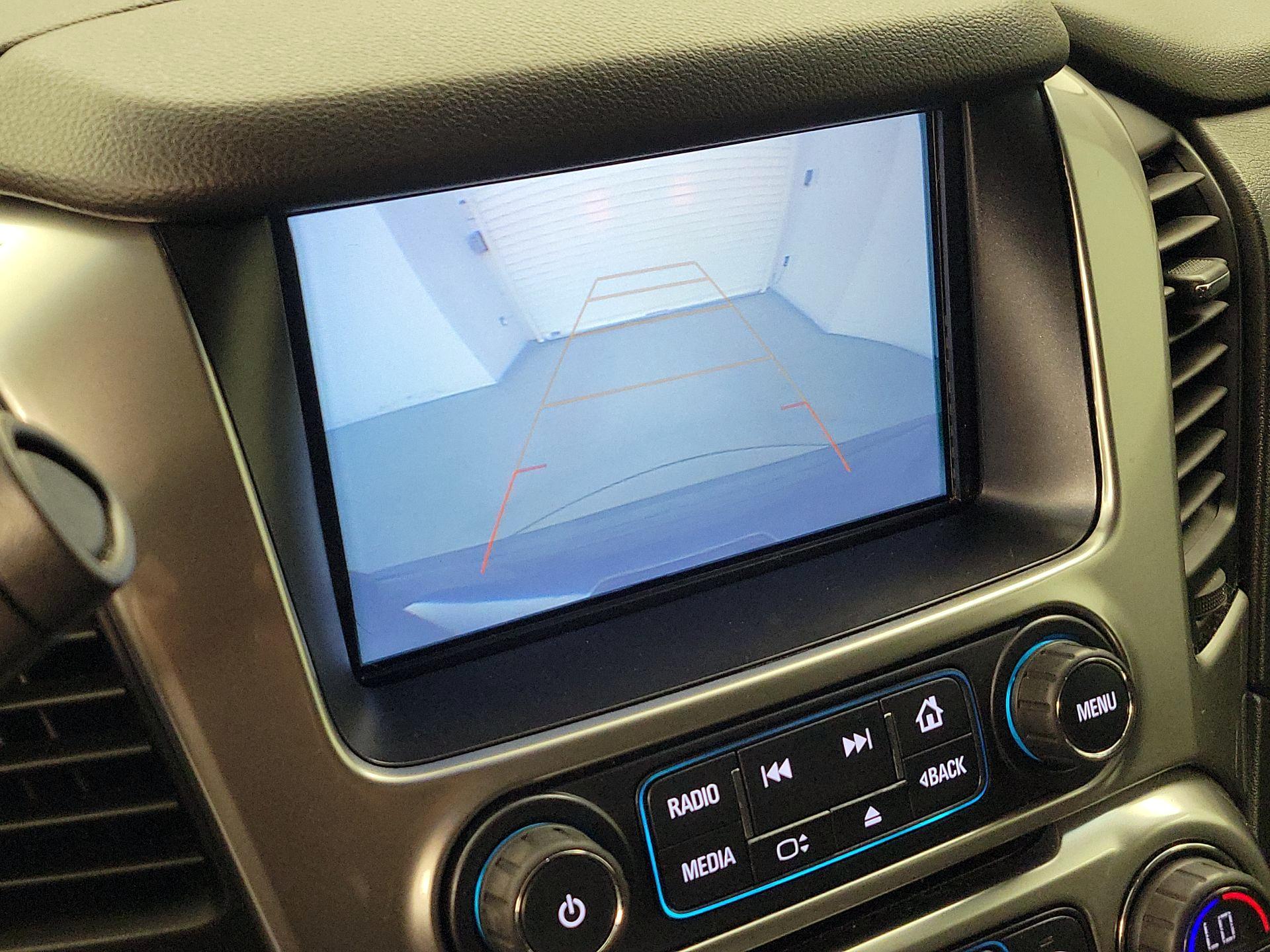 Thumbnail: 2018 Chevrolet Tahoe - 14