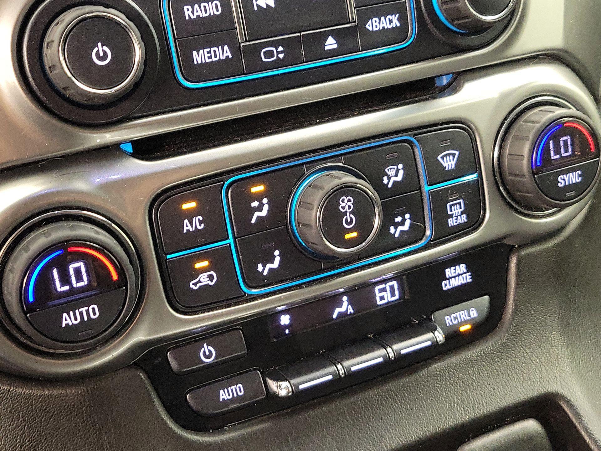 Thumbnail: 2018 Chevrolet Tahoe - 16