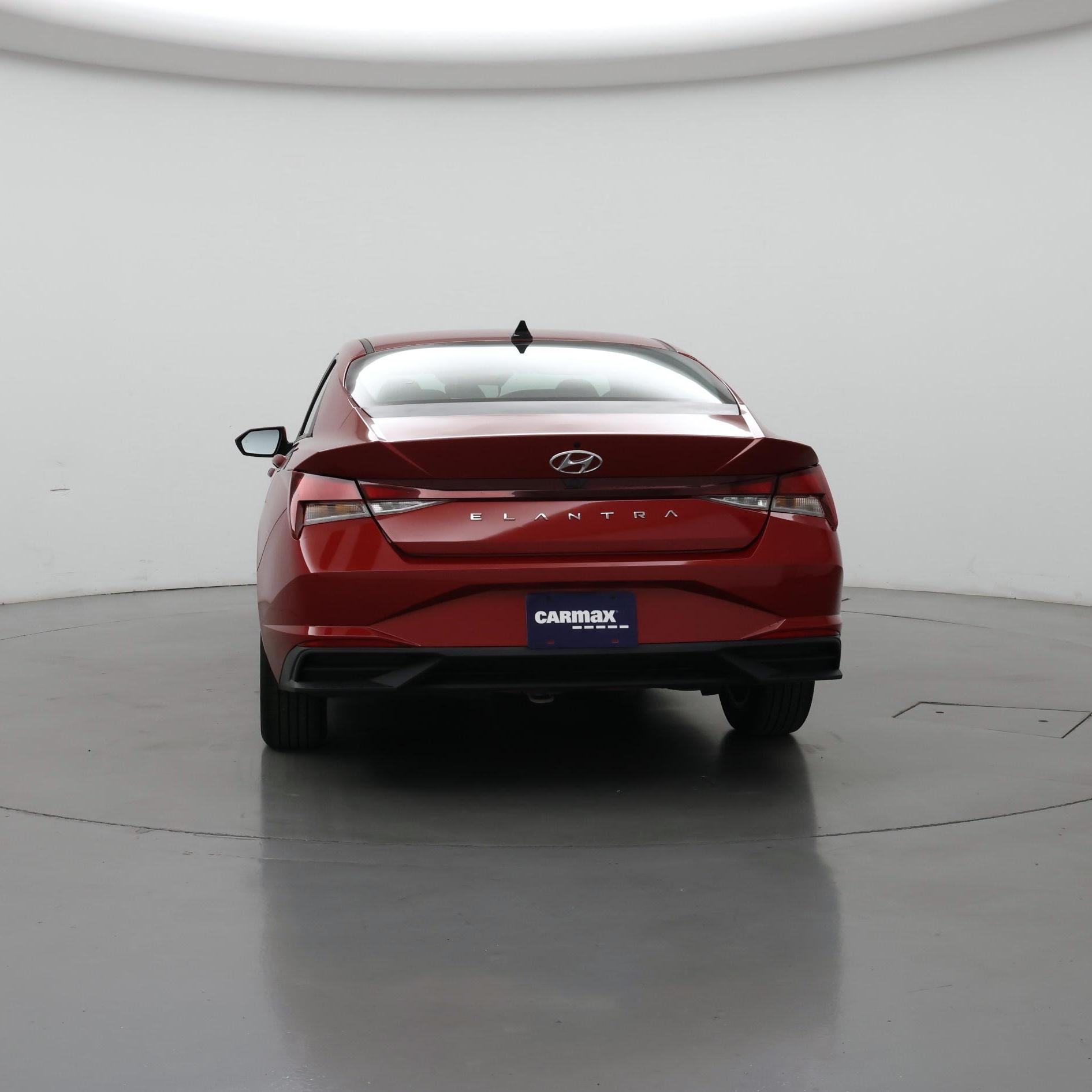 Thumbnail: 2022 Hyundai Elantra - 6