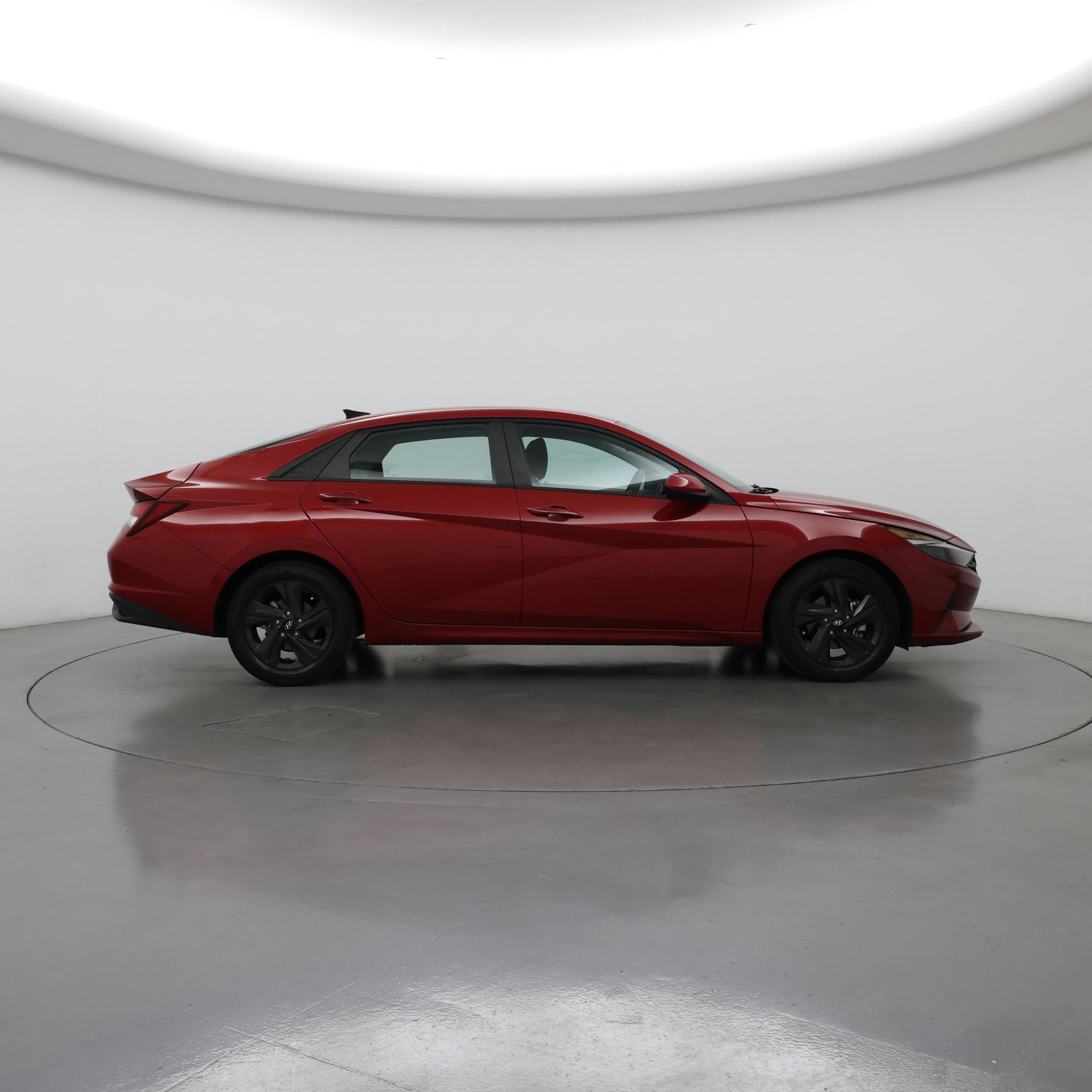 Thumbnail: 2022 Hyundai Elantra - 7