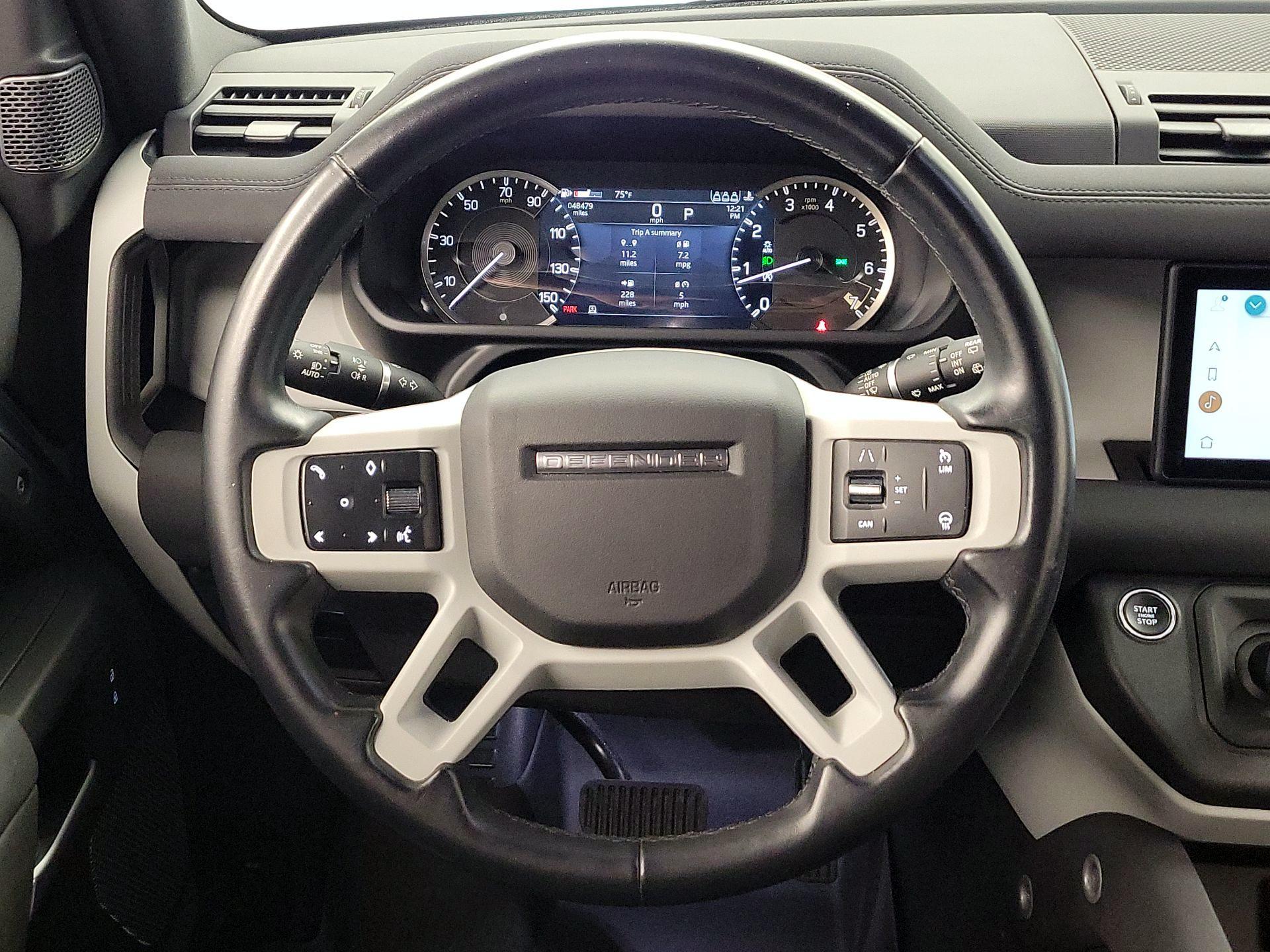 Thumbnail: 2023 Land Rover Defender - 10