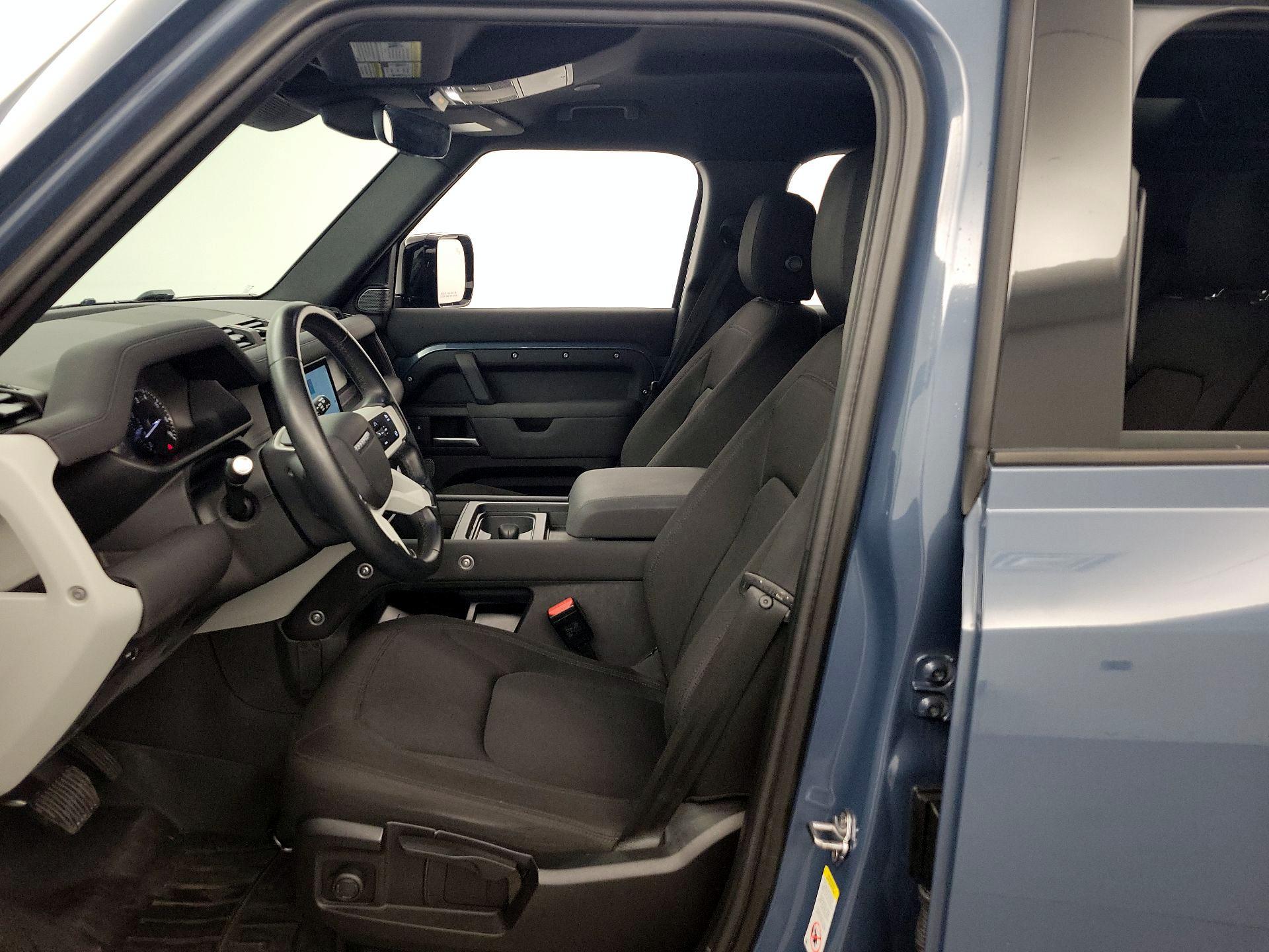 Thumbnail: 2023 Land Rover Defender - 11