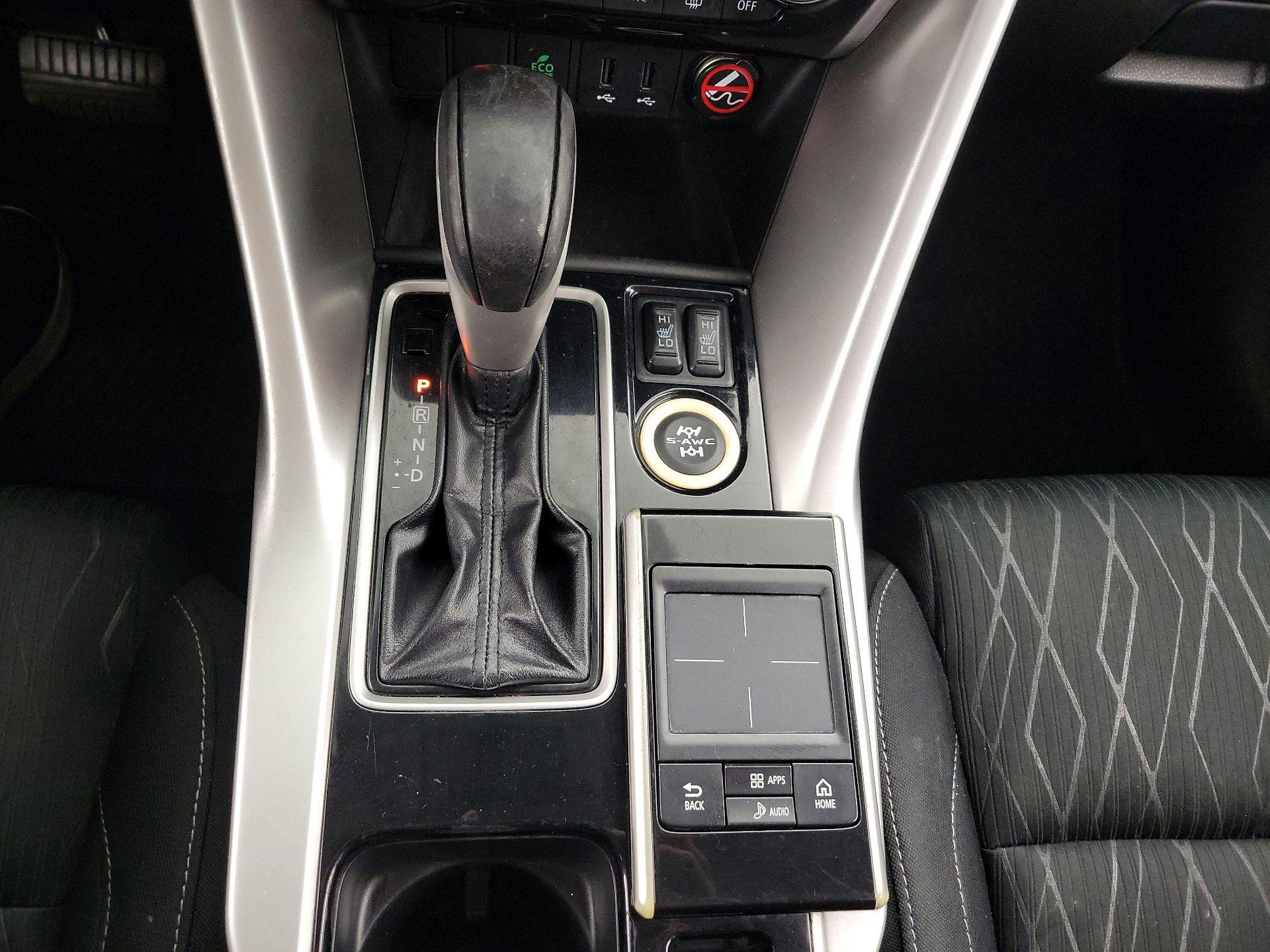 Thumbnail: 2018 Mitsubishi Eclipse Cross - 17