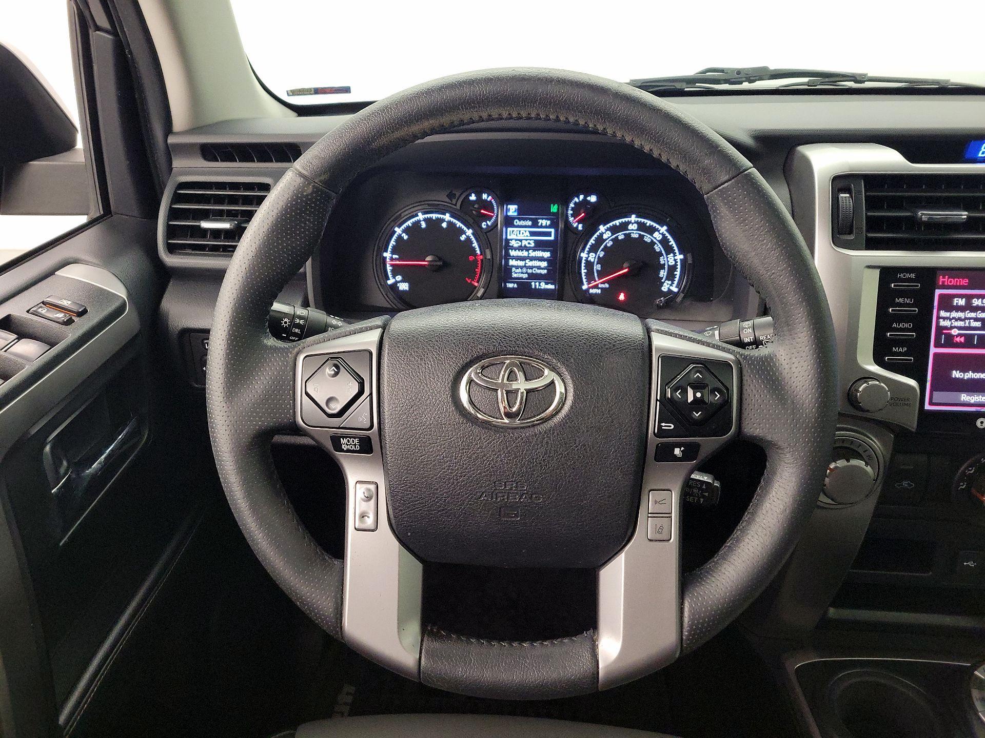 Thumbnail: 2020 Toyota 4Runner - 10