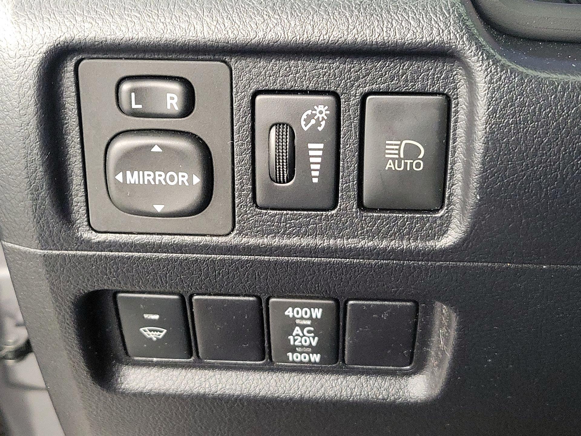 Thumbnail: 2020 Toyota 4Runner - 13