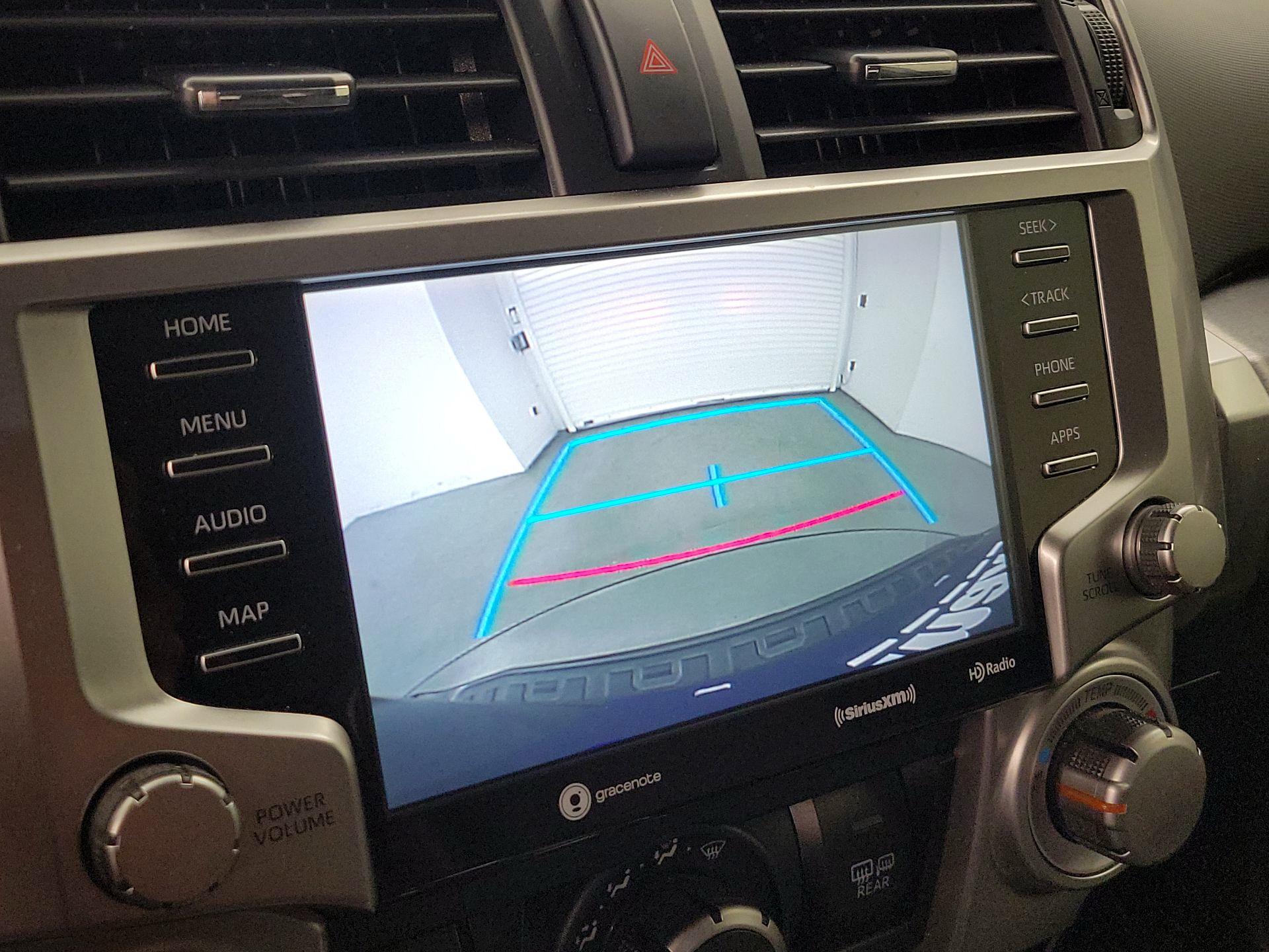 Thumbnail: 2020 Toyota 4Runner - 15