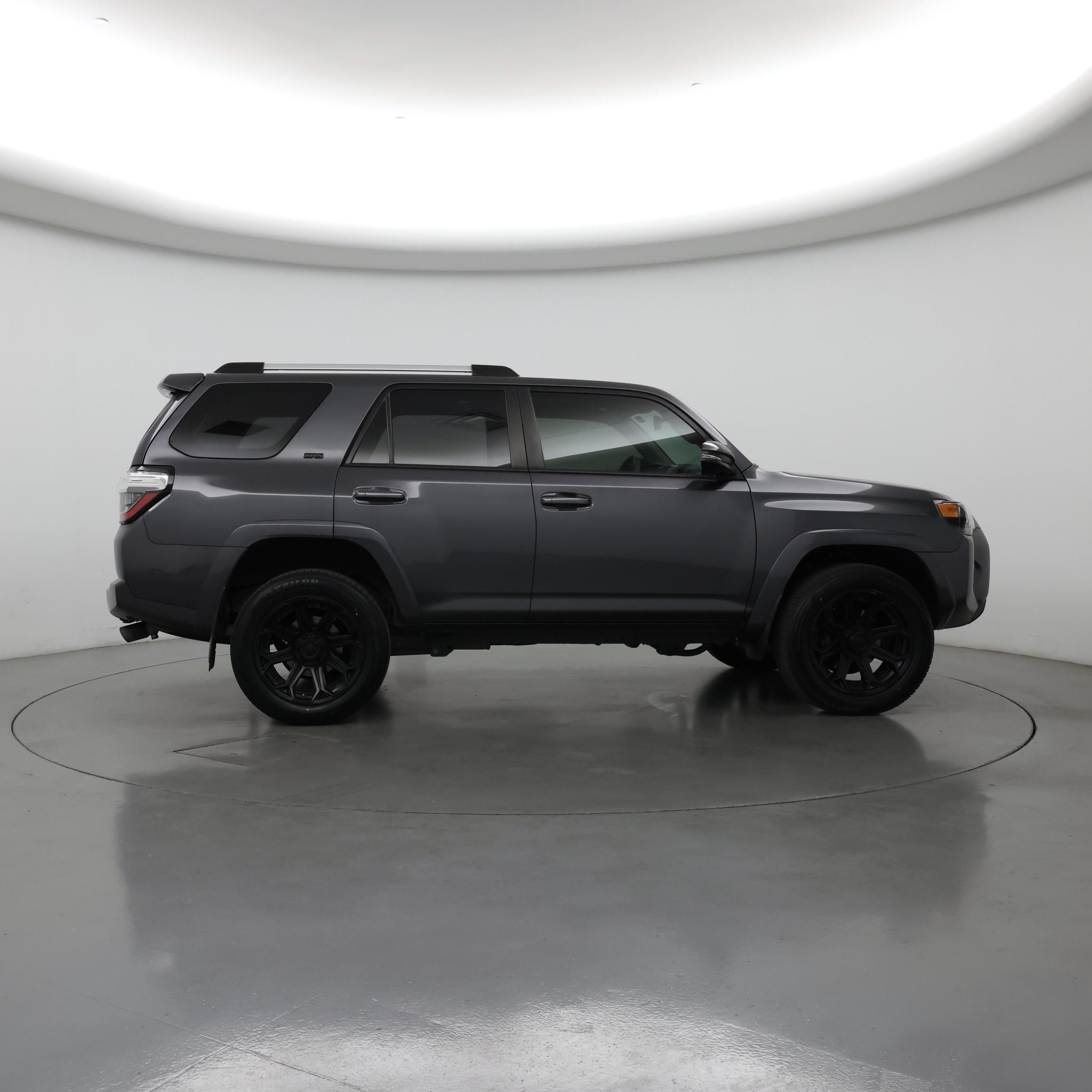 Thumbnail: 2020 Toyota 4Runner - 7
