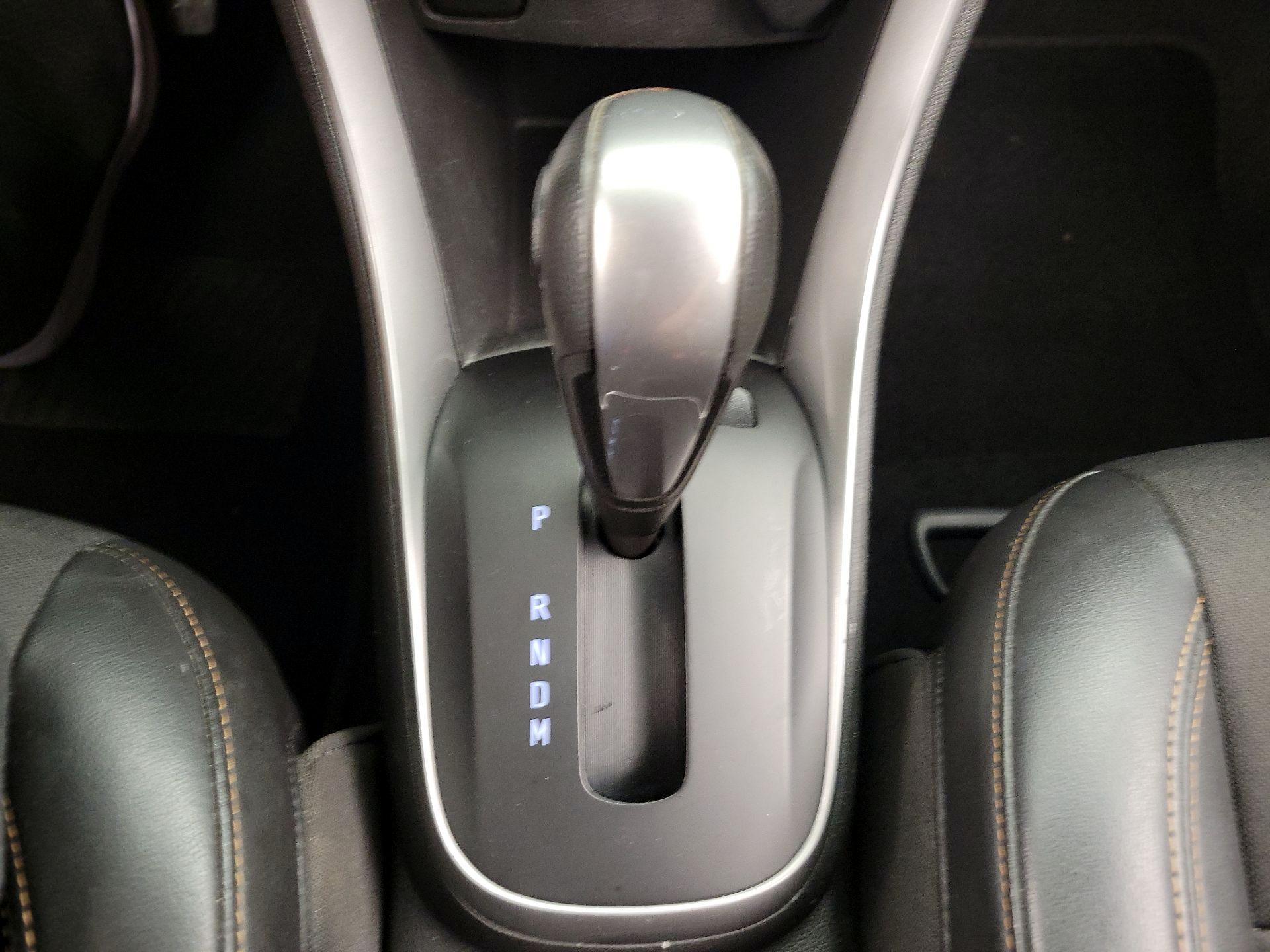 Thumbnail: 2019 Chevrolet Trax - 17