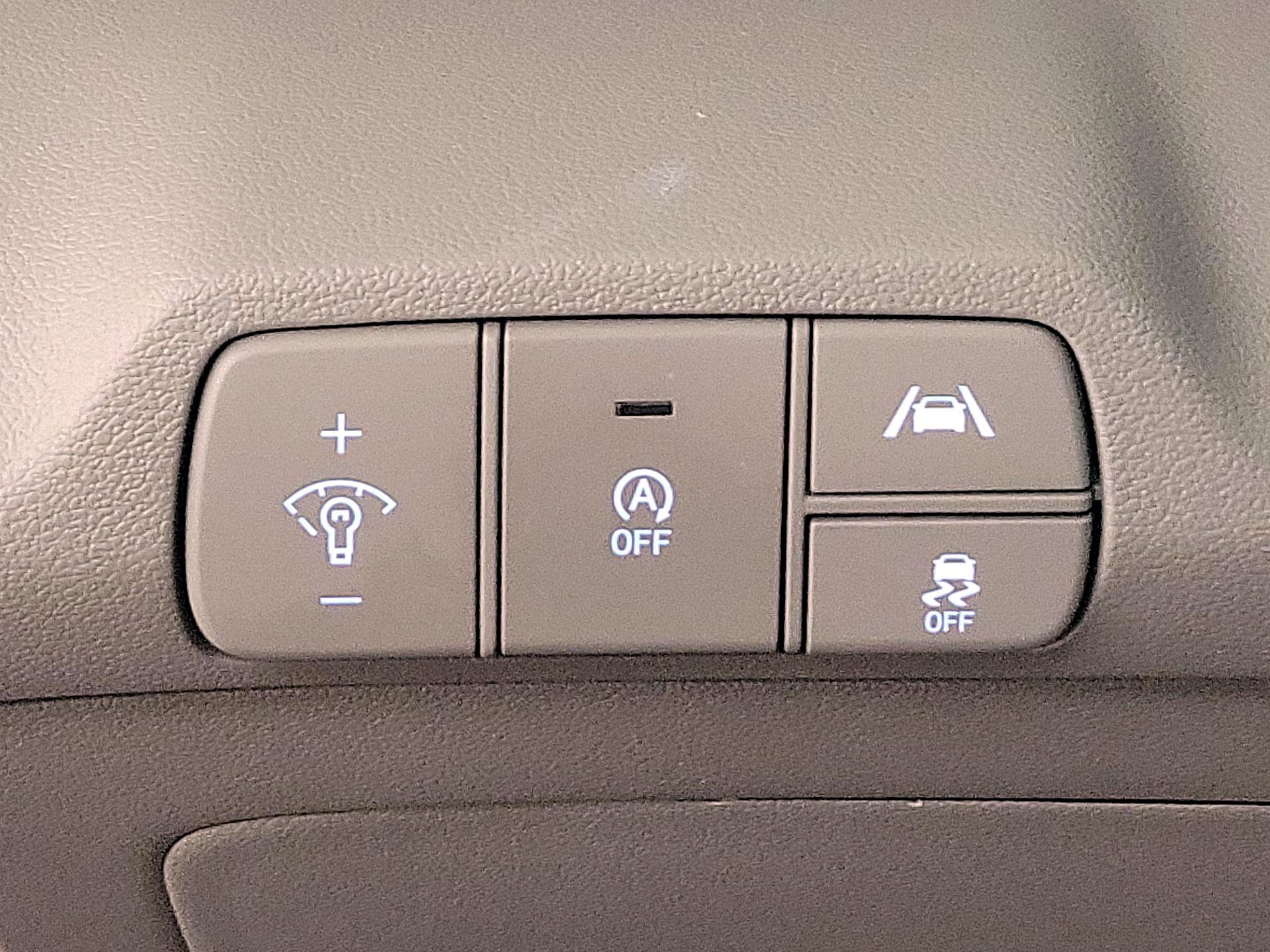 Thumbnail: 2023 Hyundai Elantra - 13