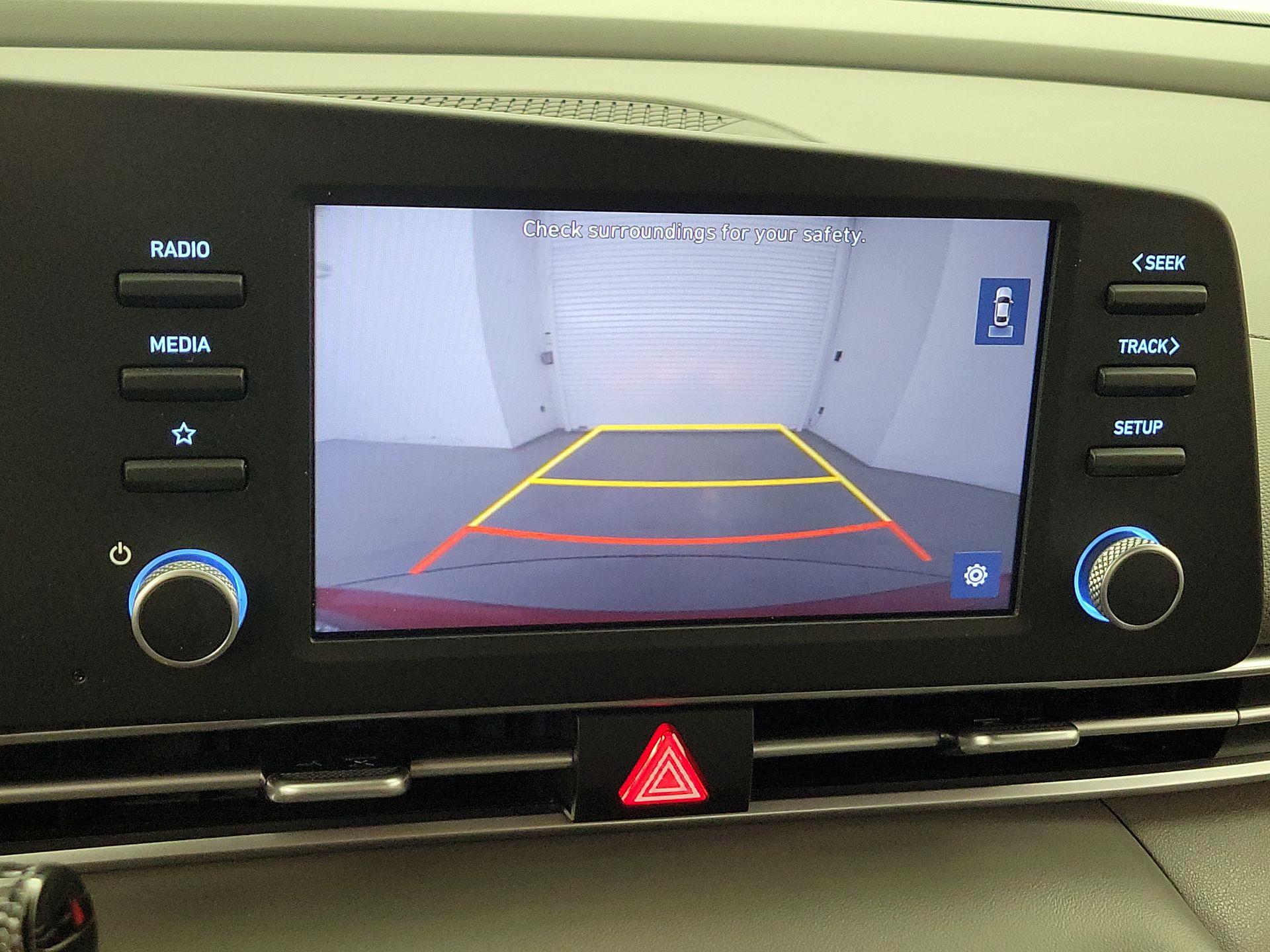 Thumbnail: 2023 Hyundai Elantra - 14