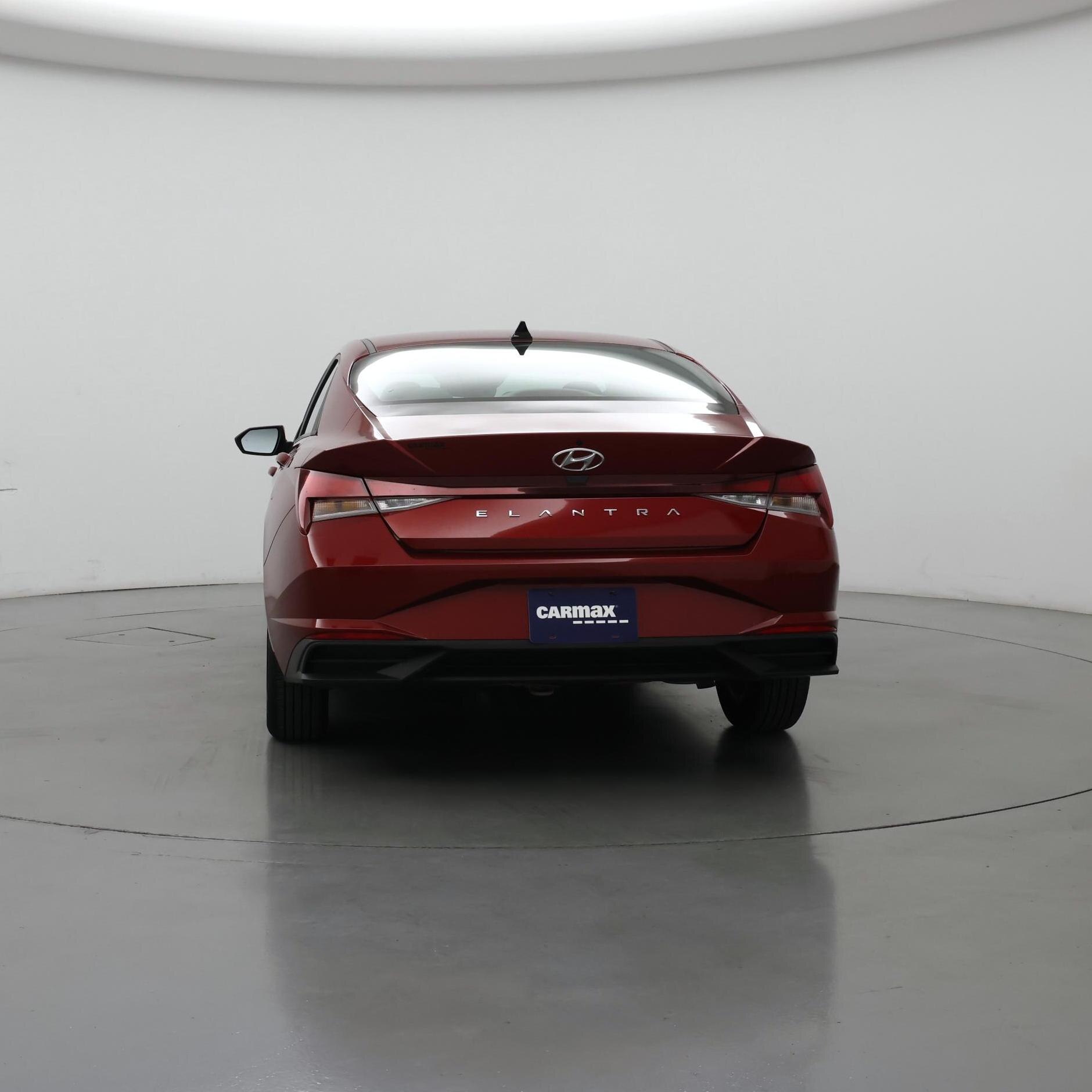 Thumbnail: 2023 Hyundai Elantra - 6