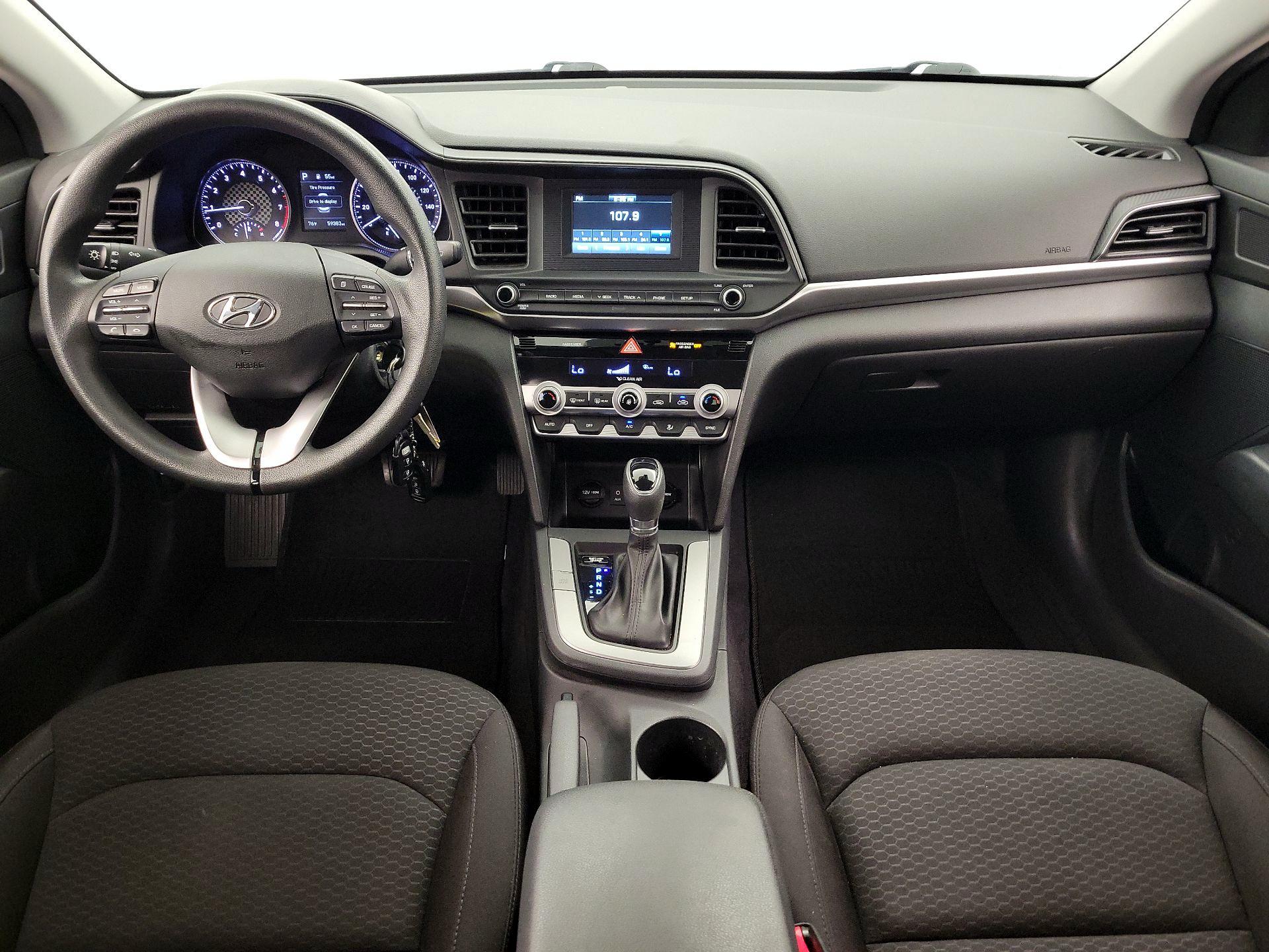 Thumbnail: 2020 Hyundai Elantra - 9