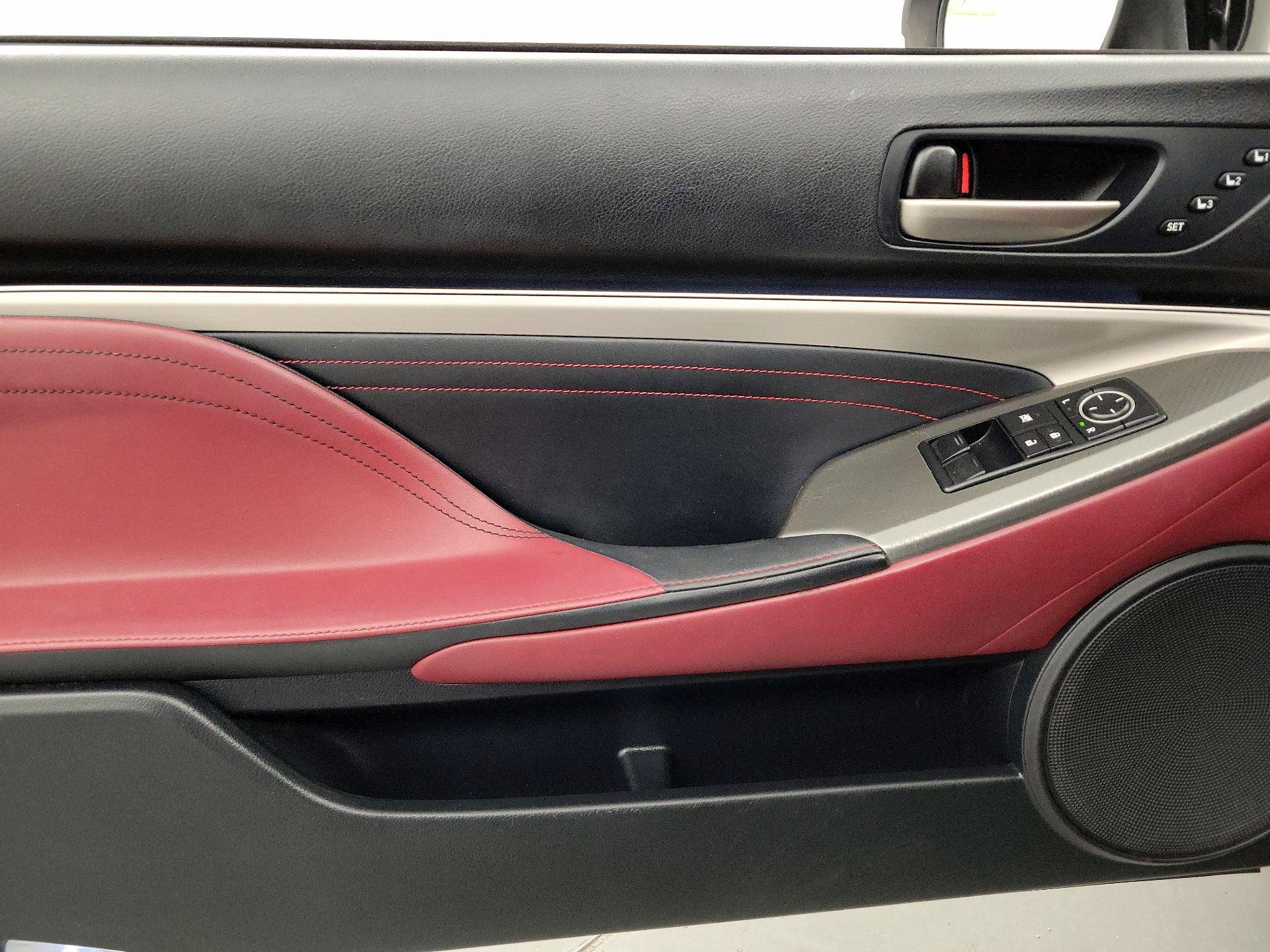 Thumbnail: 2015 Lexus RC - 12