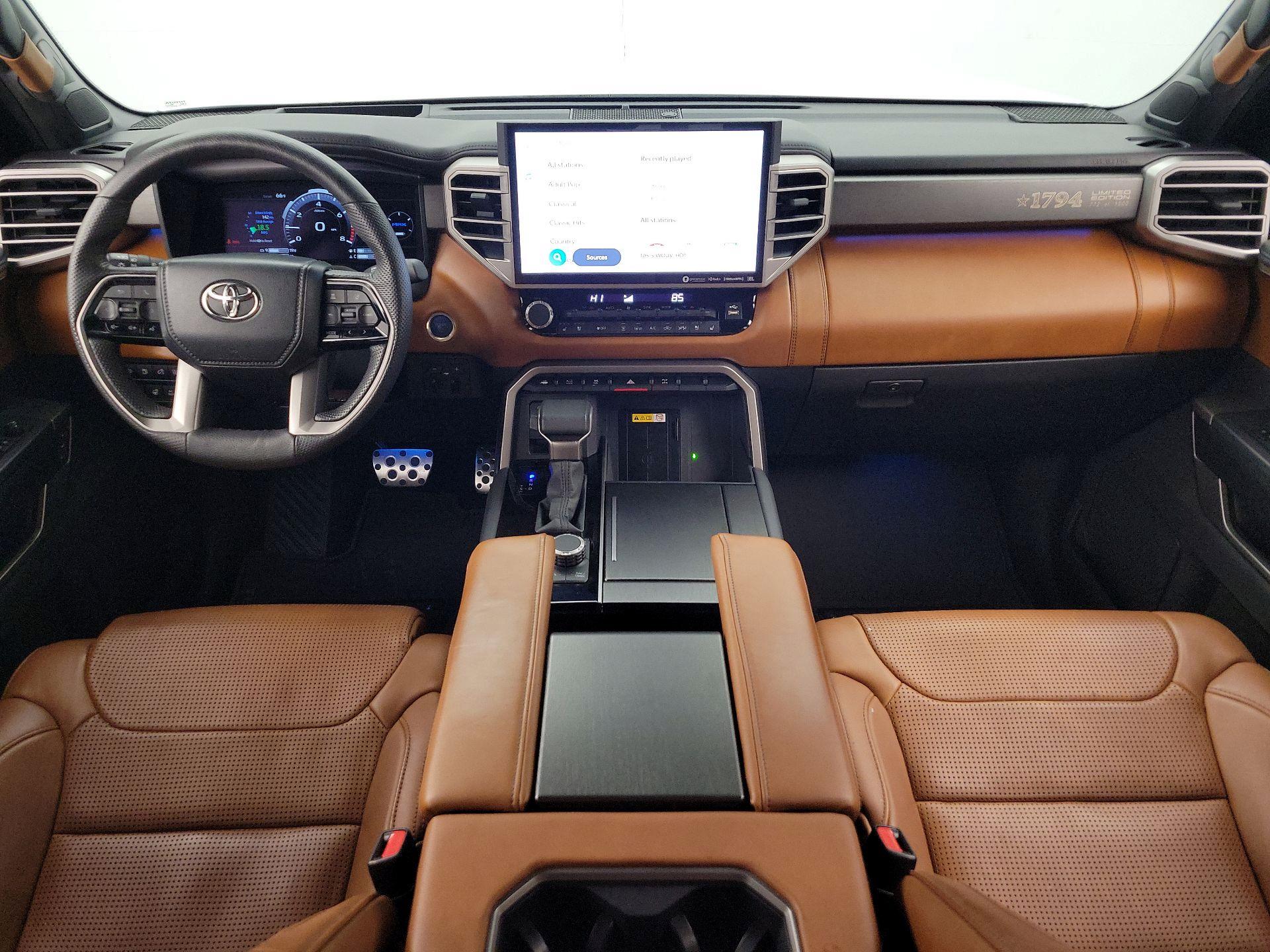 Thumbnail: 2024 Toyota Tundra - 9