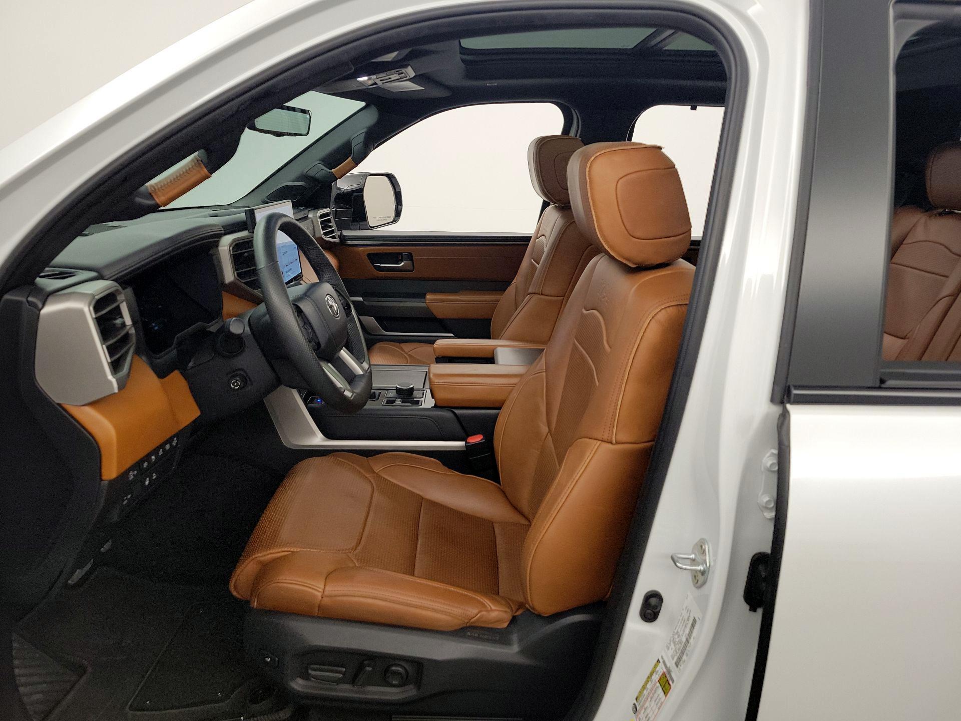 Thumbnail: 2024 Toyota Tundra - 11