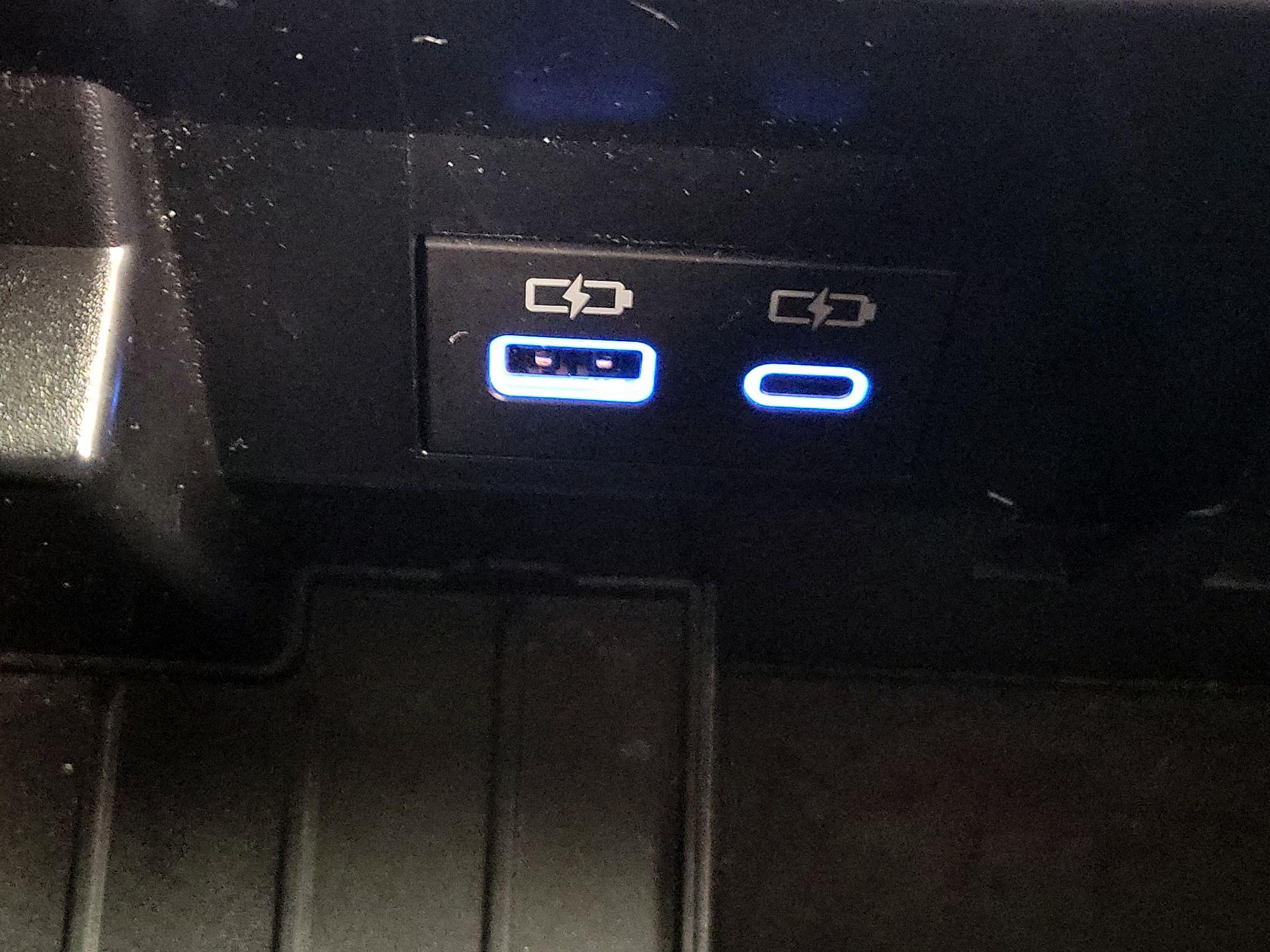 Thumbnail: 2024 Toyota Tundra - 18