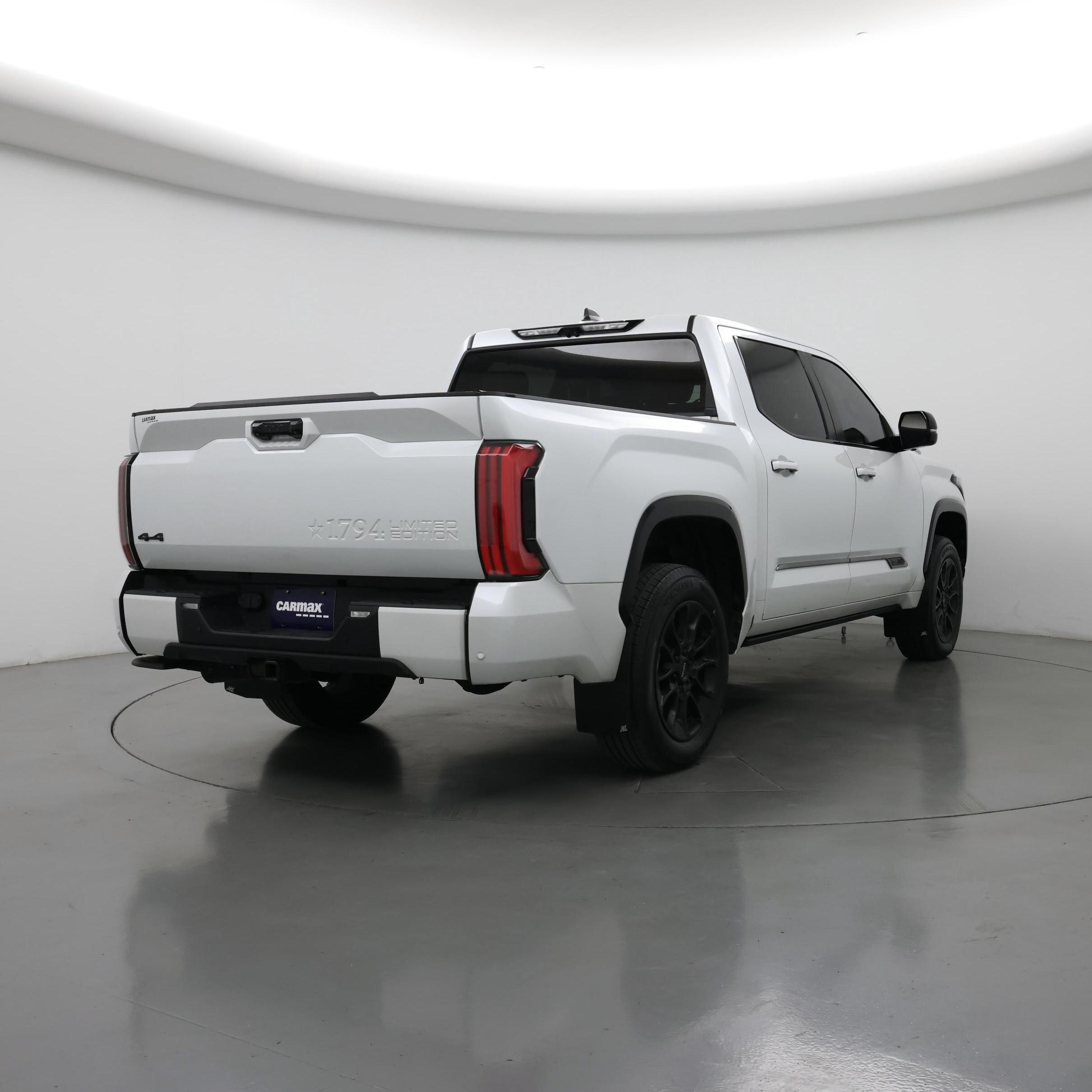 Thumbnail: 2024 Toyota Tundra - 8