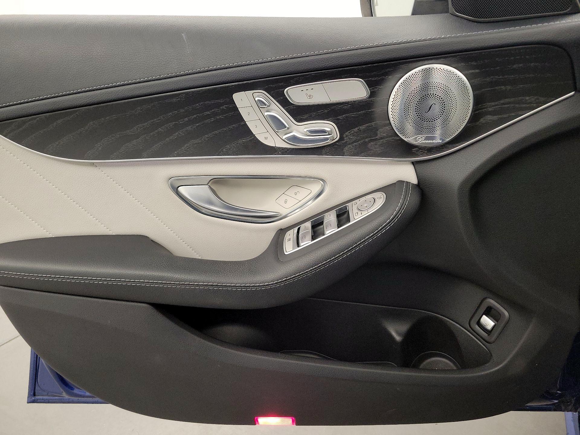 Thumbnail: 2017 Mercedes-Benz C-Class - 12