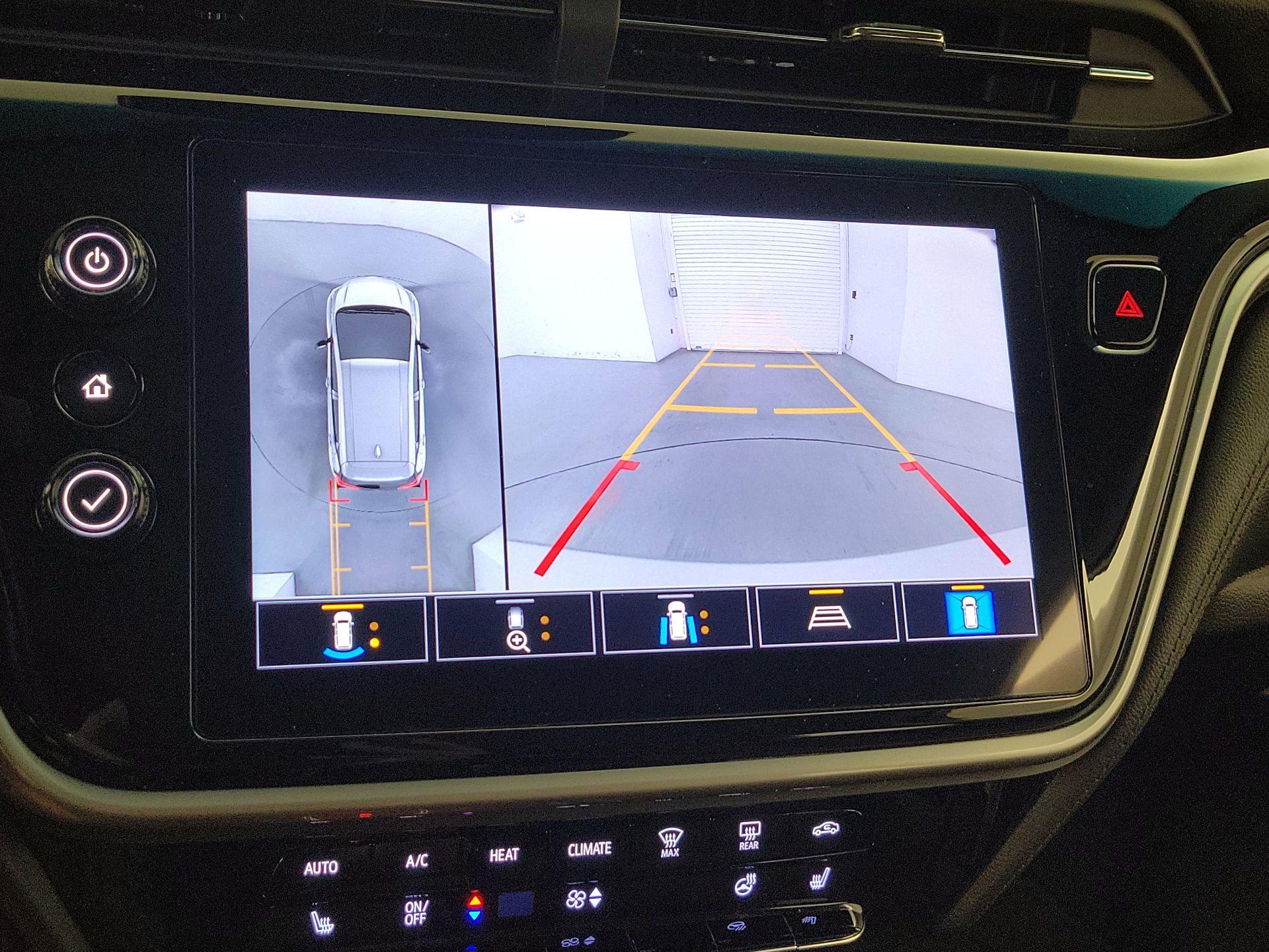 Thumbnail: 2022 Chevrolet Bolt EV - 14