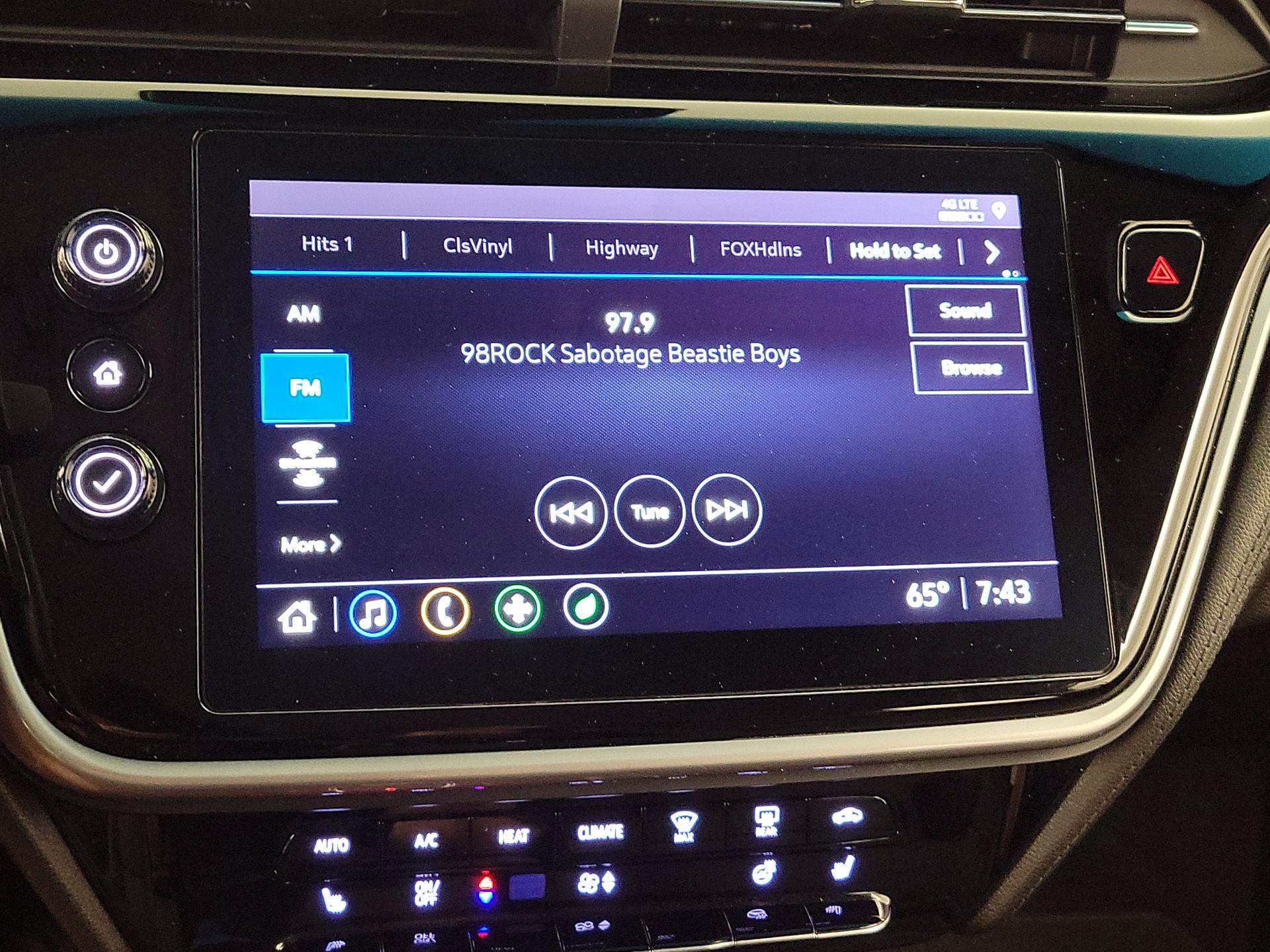 Thumbnail: 2022 Chevrolet Bolt EV - 15