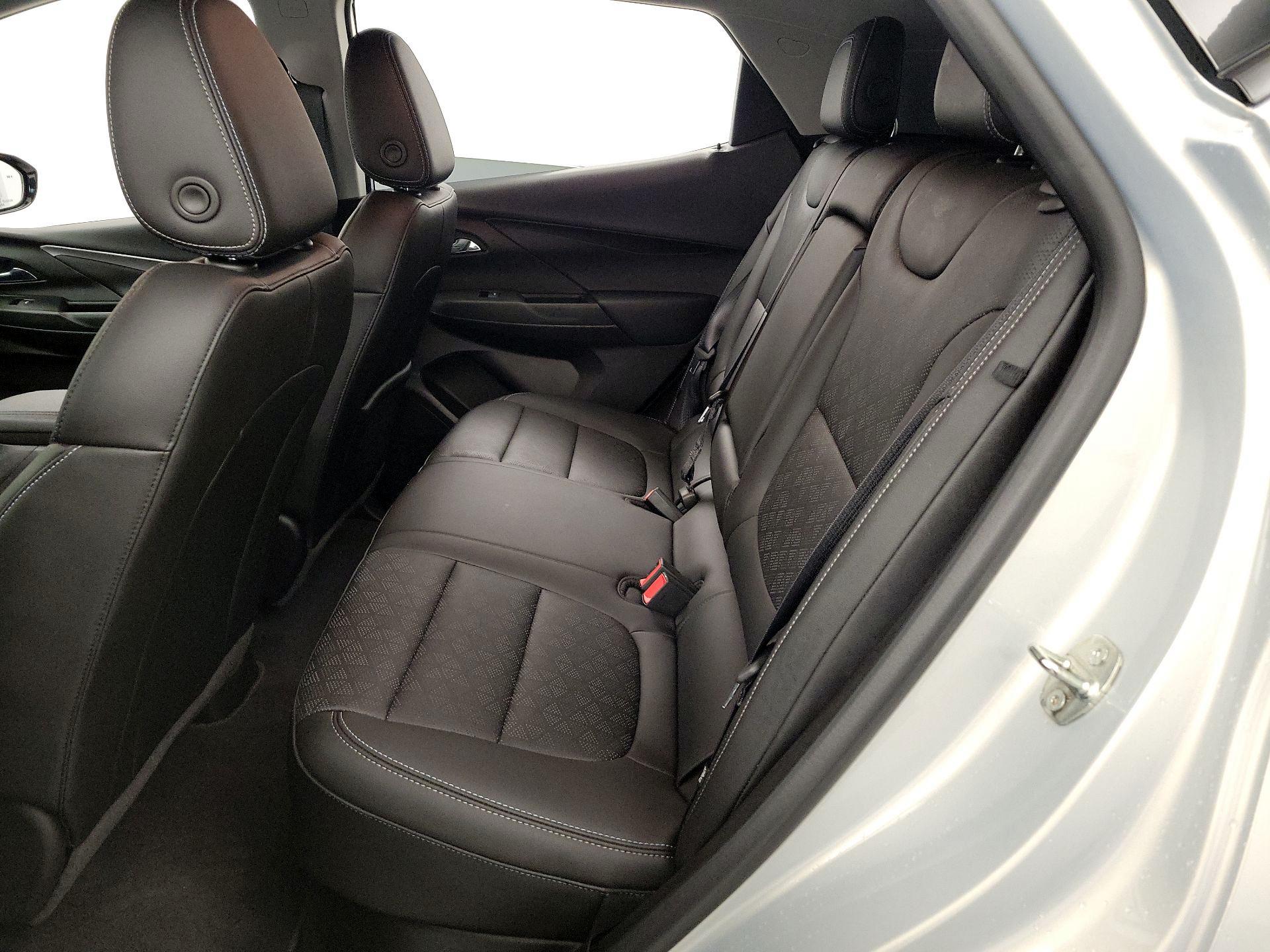 Thumbnail: 2022 Chevrolet Bolt EV - 19