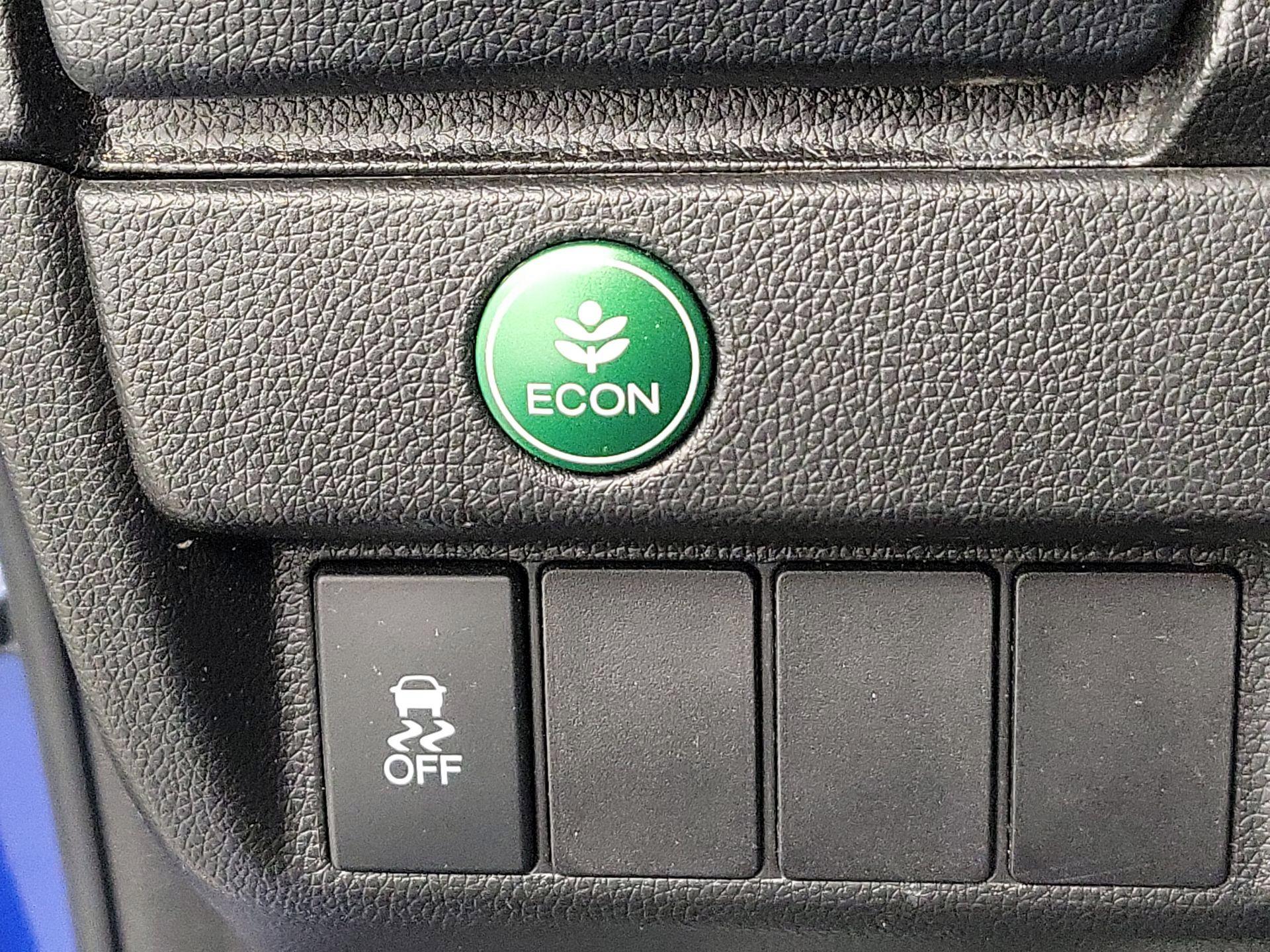 Thumbnail: 2017 Honda Fit - 13