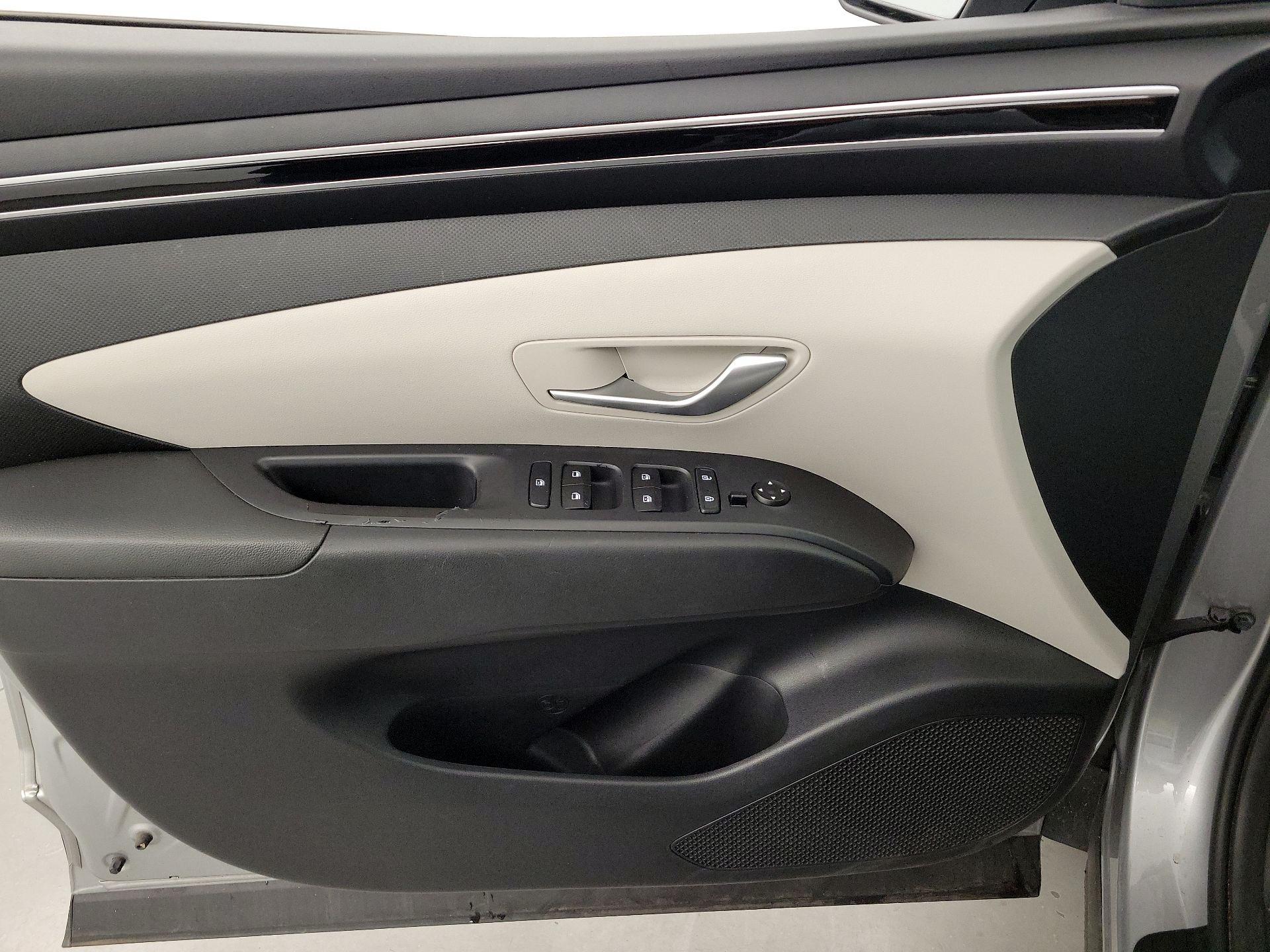 Thumbnail: 2022 Hyundai Tucson - 12