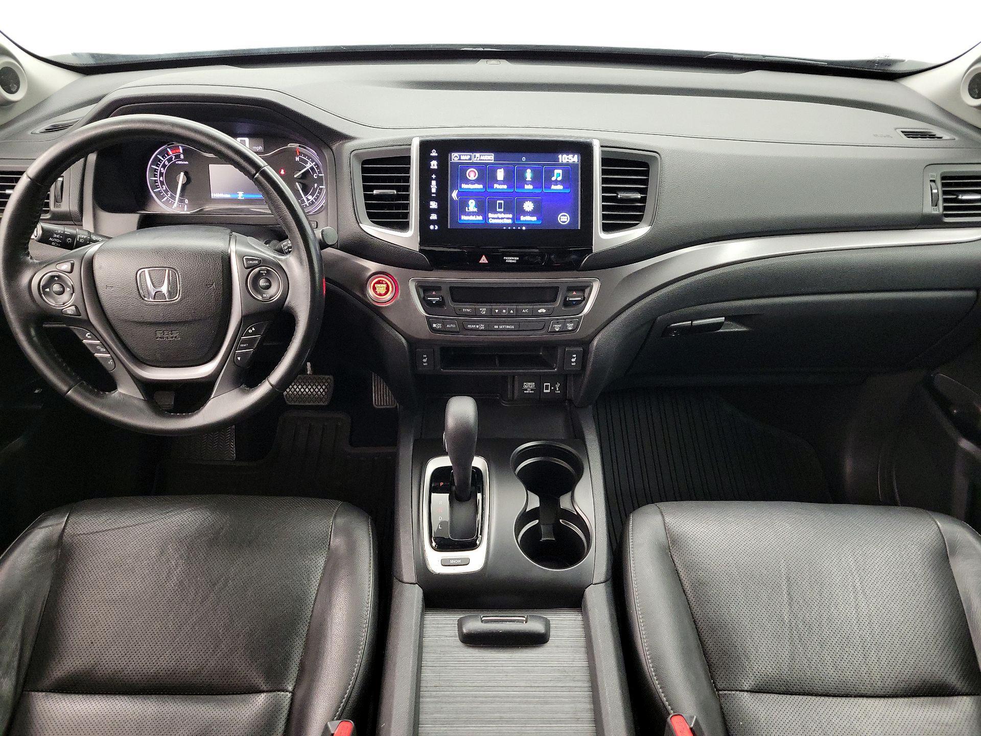 Thumbnail: 2017 Honda Ridgeline - 9