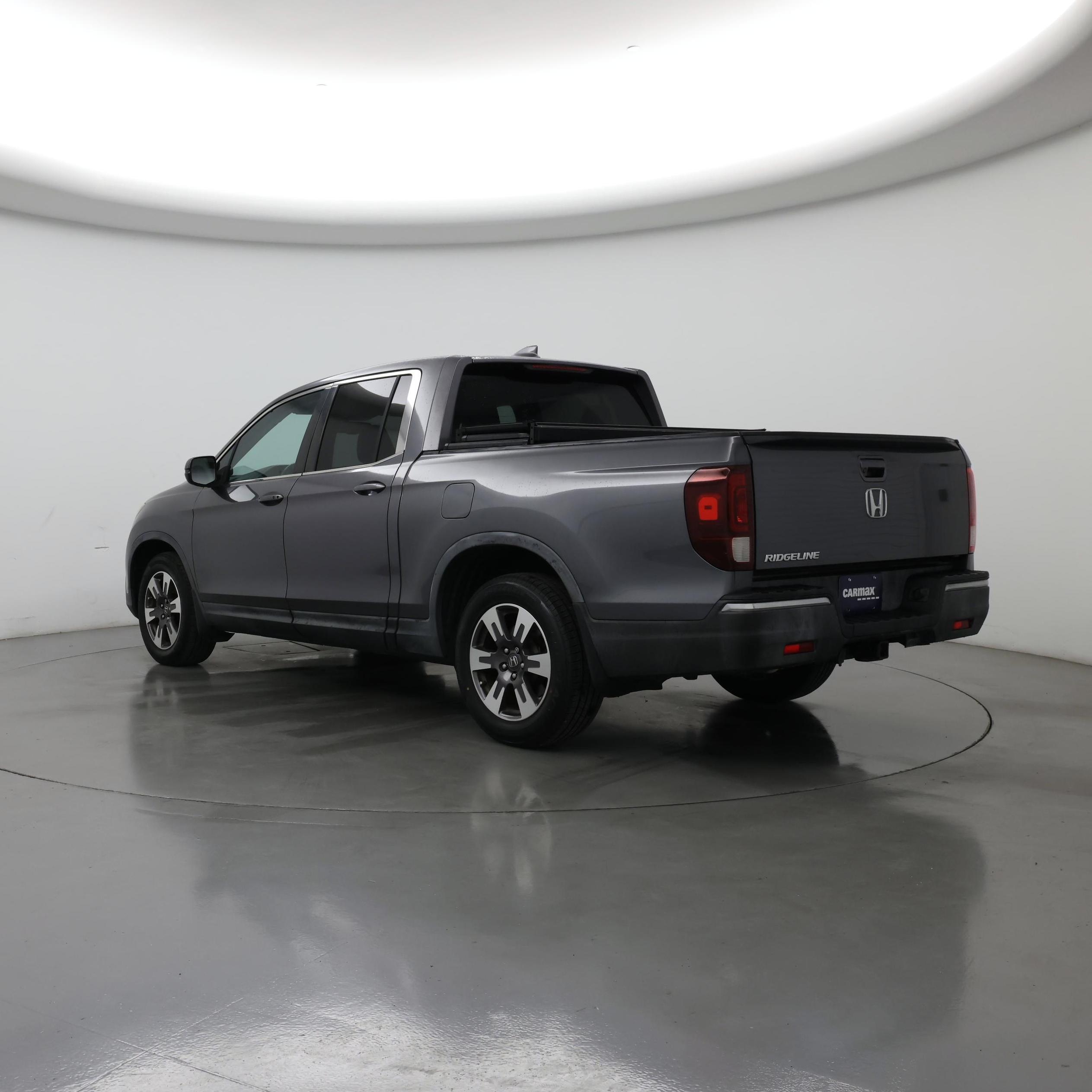 Thumbnail: 2017 Honda Ridgeline - 2