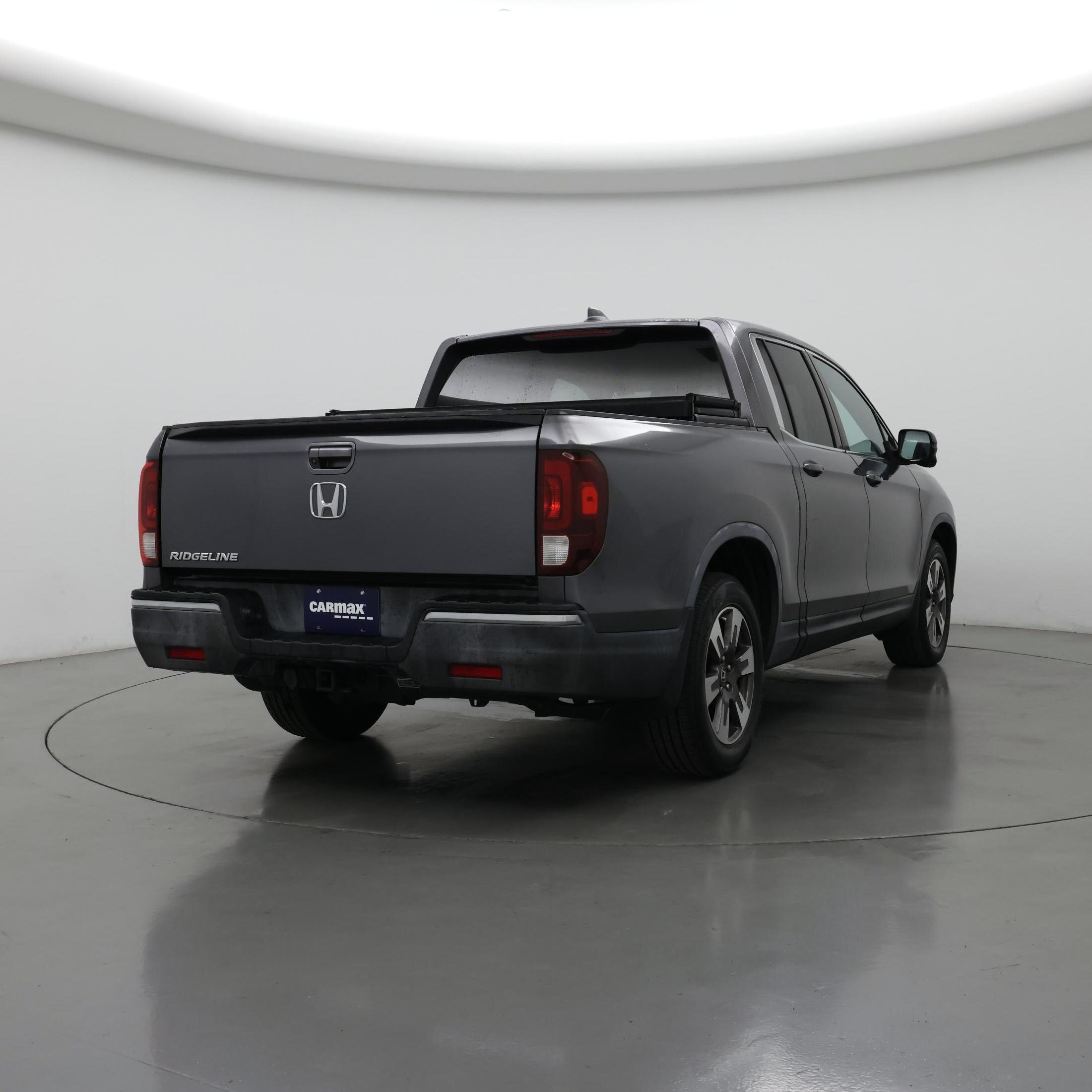 Thumbnail: 2017 Honda Ridgeline - 8