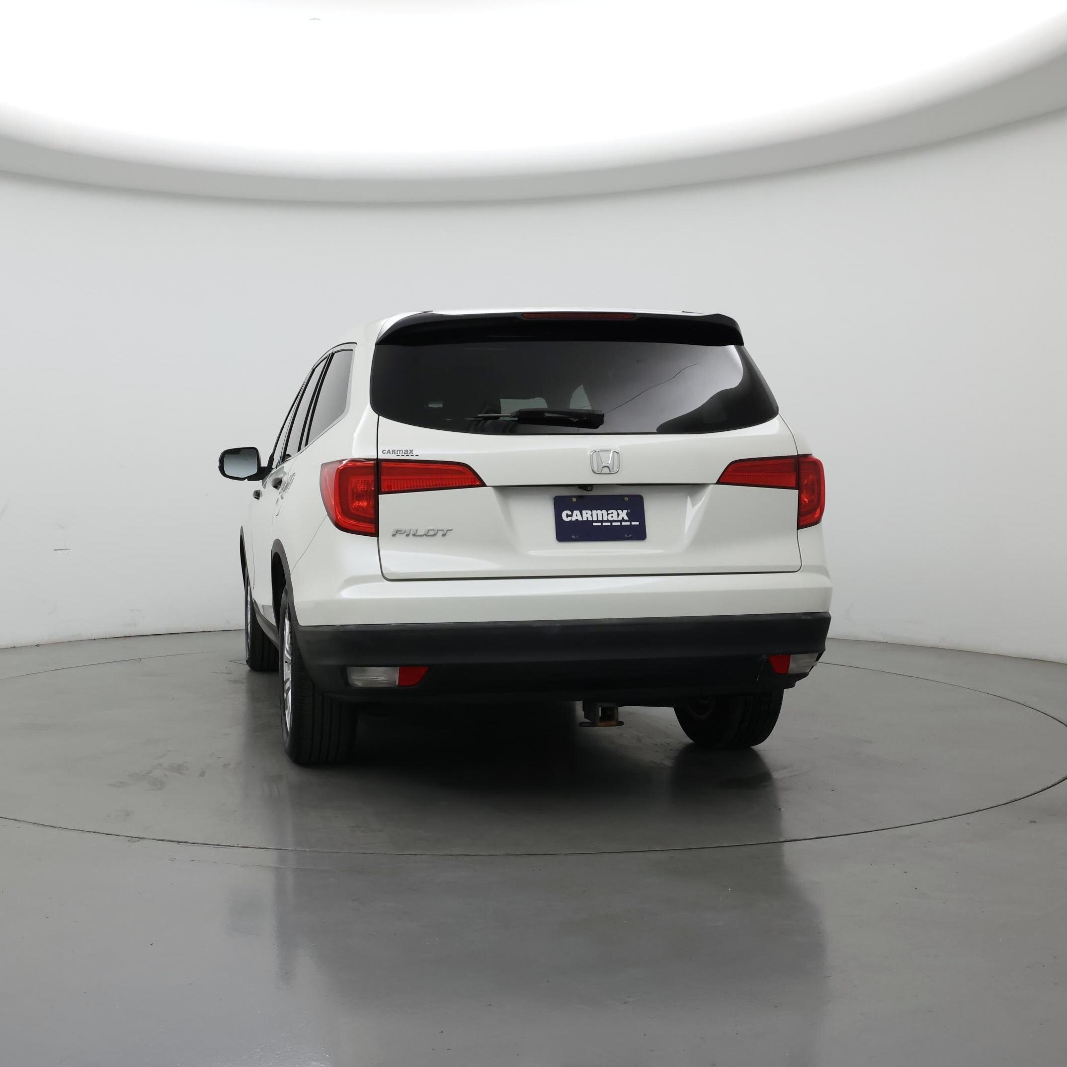 Thumbnail: 2017 Honda Pilot - 6