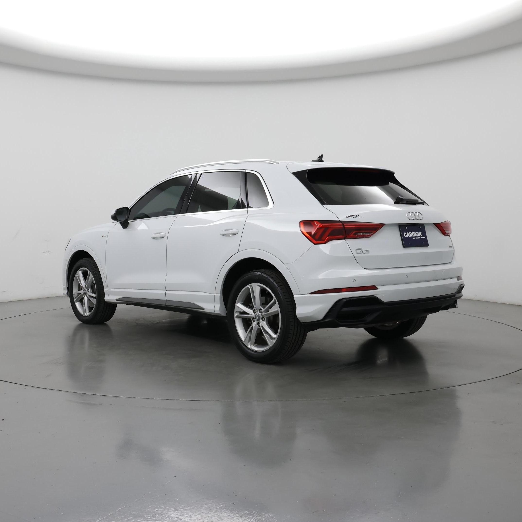 Thumbnail: 2020 Audi Q3 - 2