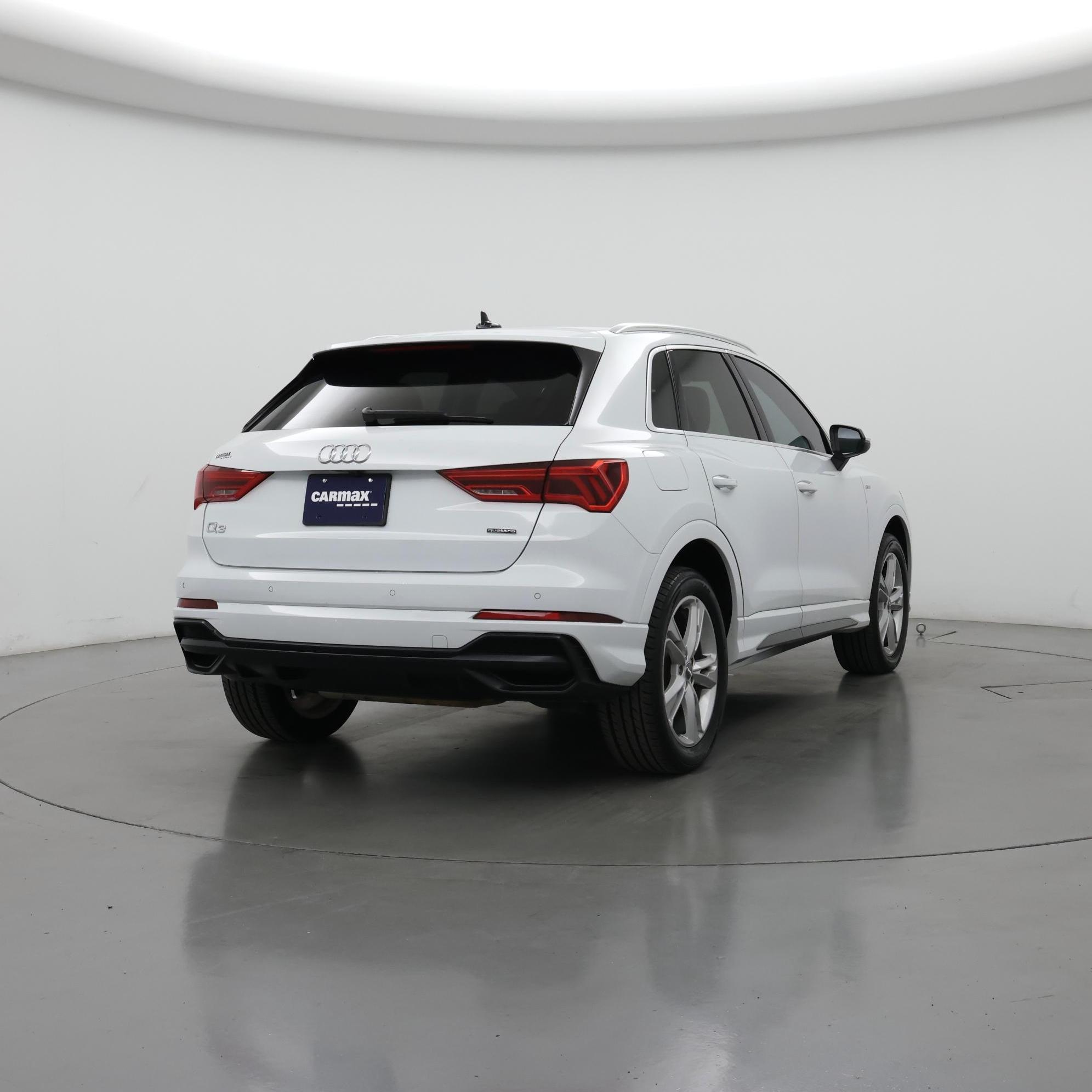 Thumbnail: 2020 Audi Q3 - 8