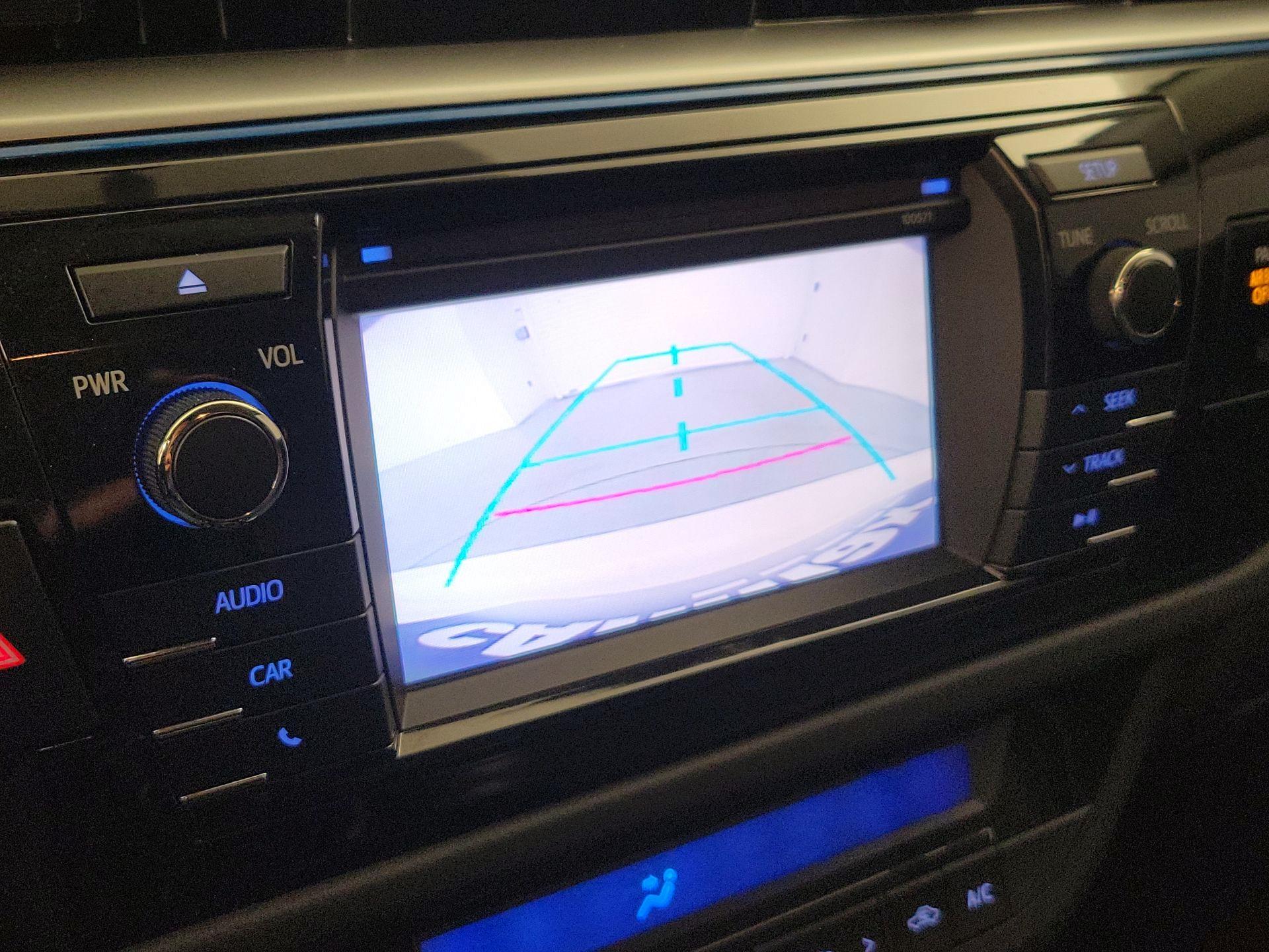 Thumbnail: 2016 Toyota Corolla - 14