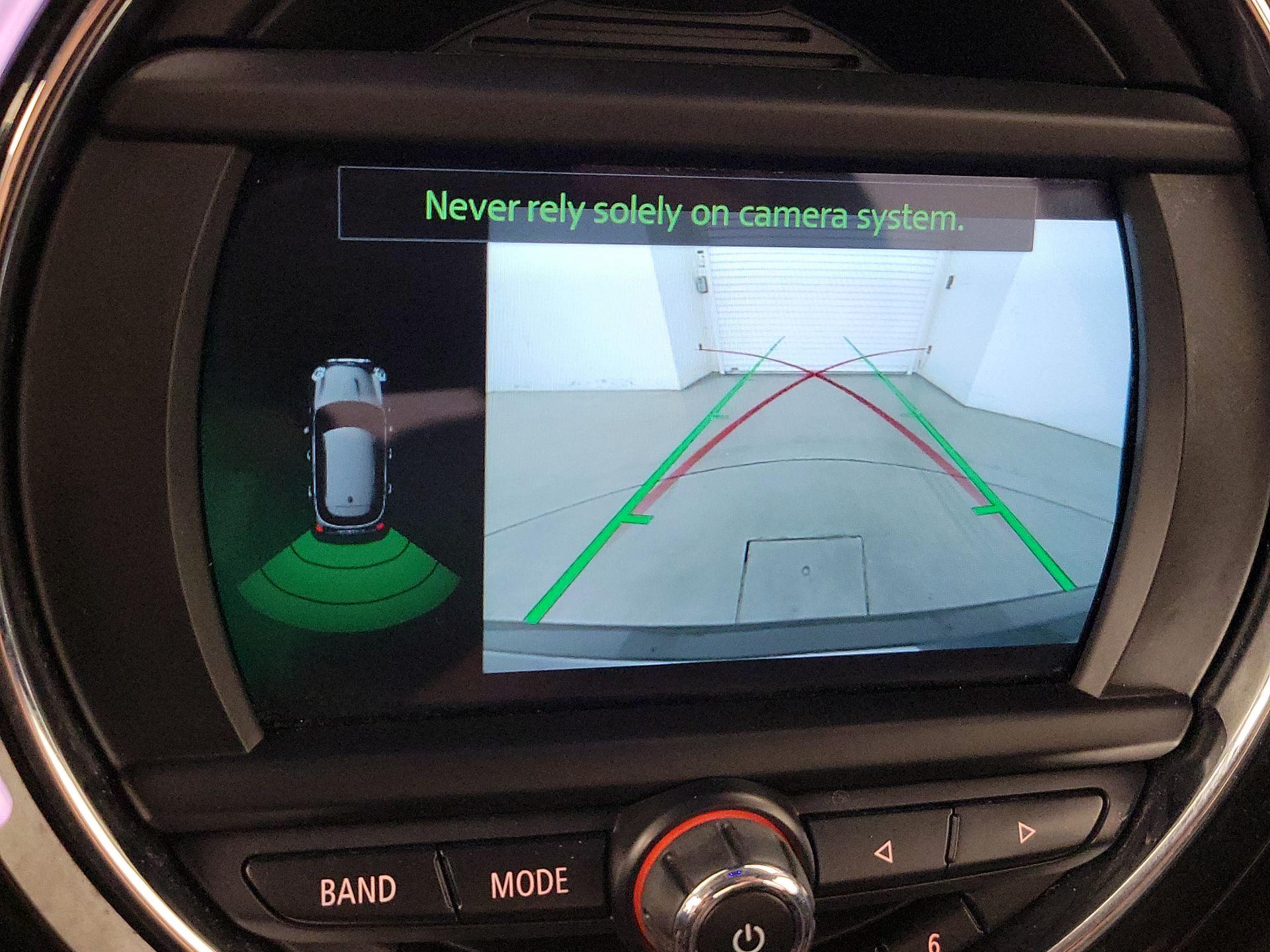 Thumbnail: 2021 MINI Cooper Hardtop - 14