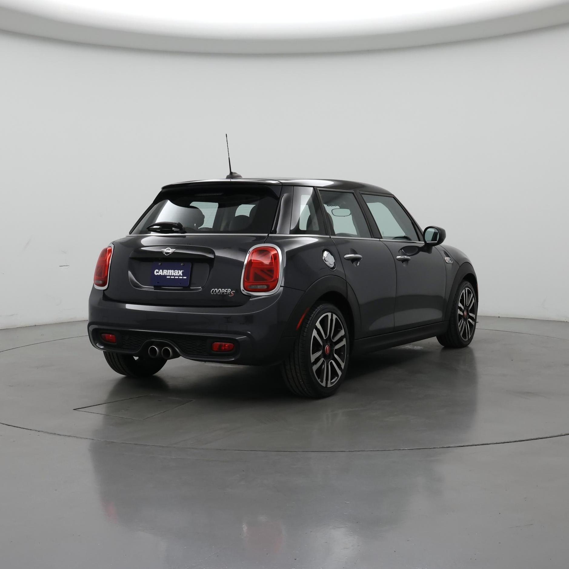 Thumbnail: 2021 MINI Cooper Hardtop - 8