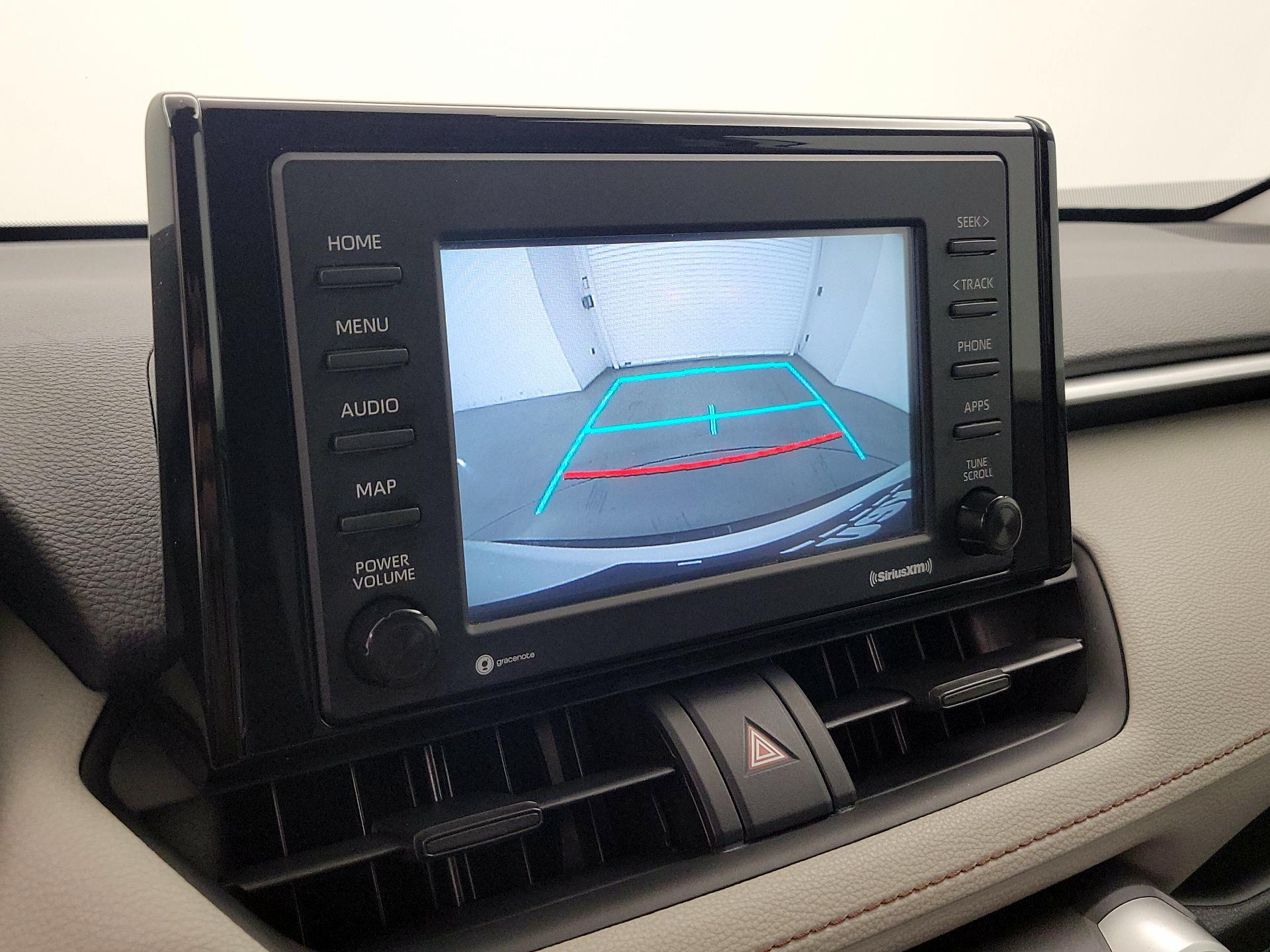 Thumbnail: 2020 Toyota RAV4 - 14