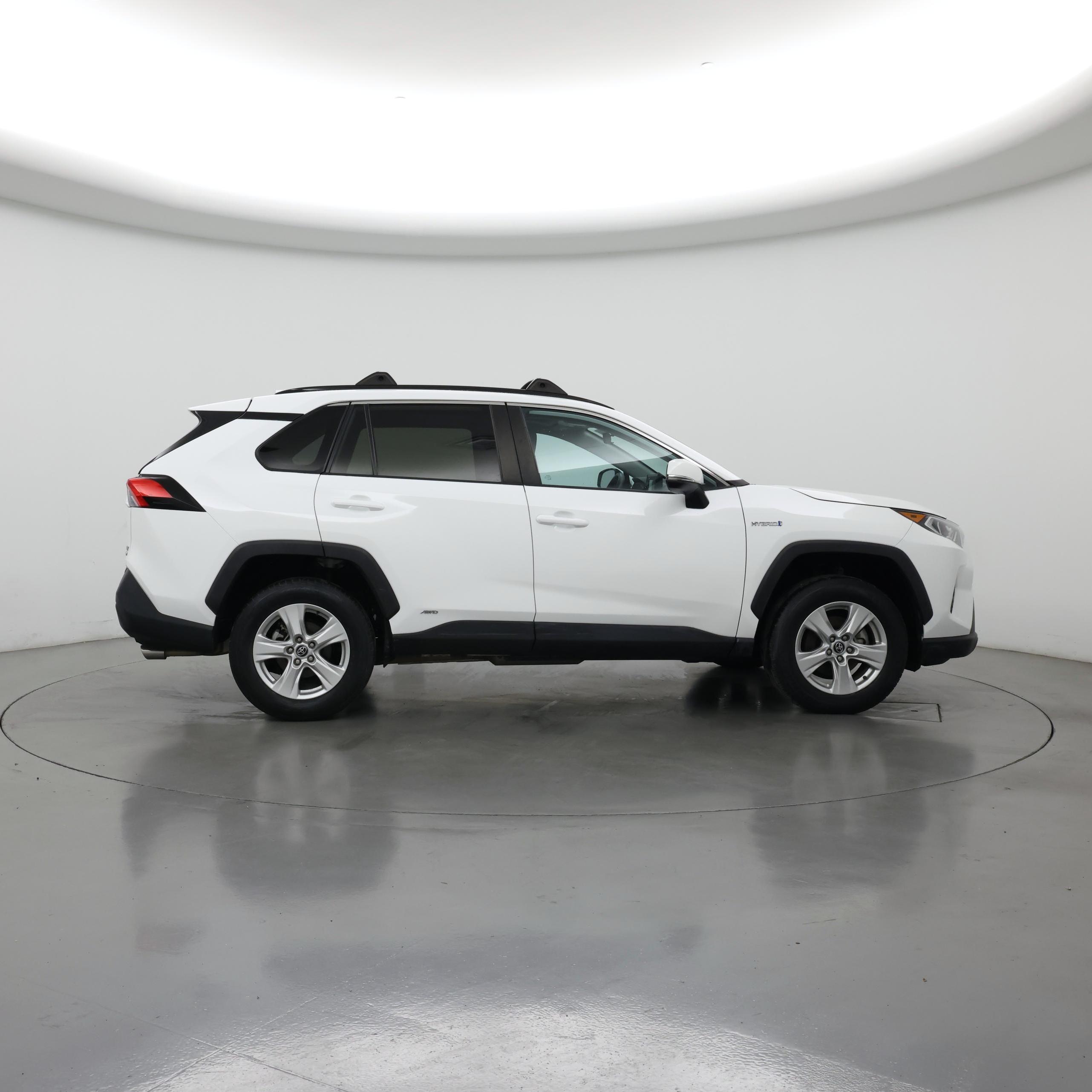 Thumbnail: 2020 Toyota RAV4 - 7