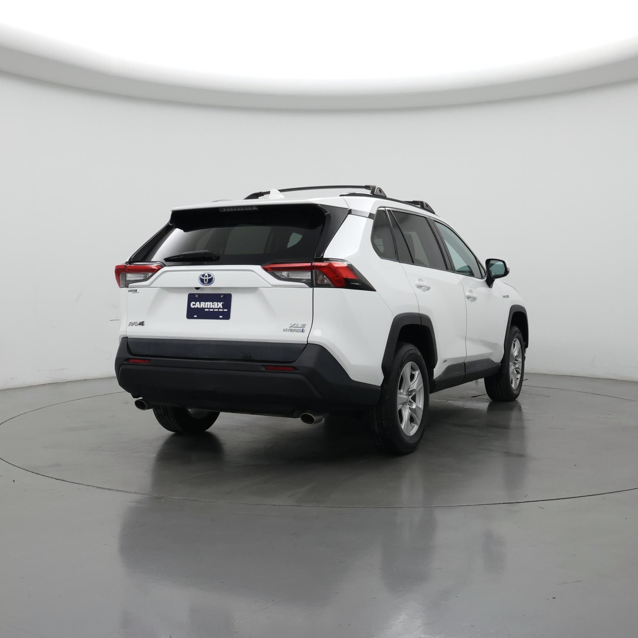 Thumbnail: 2020 Toyota RAV4 - 8