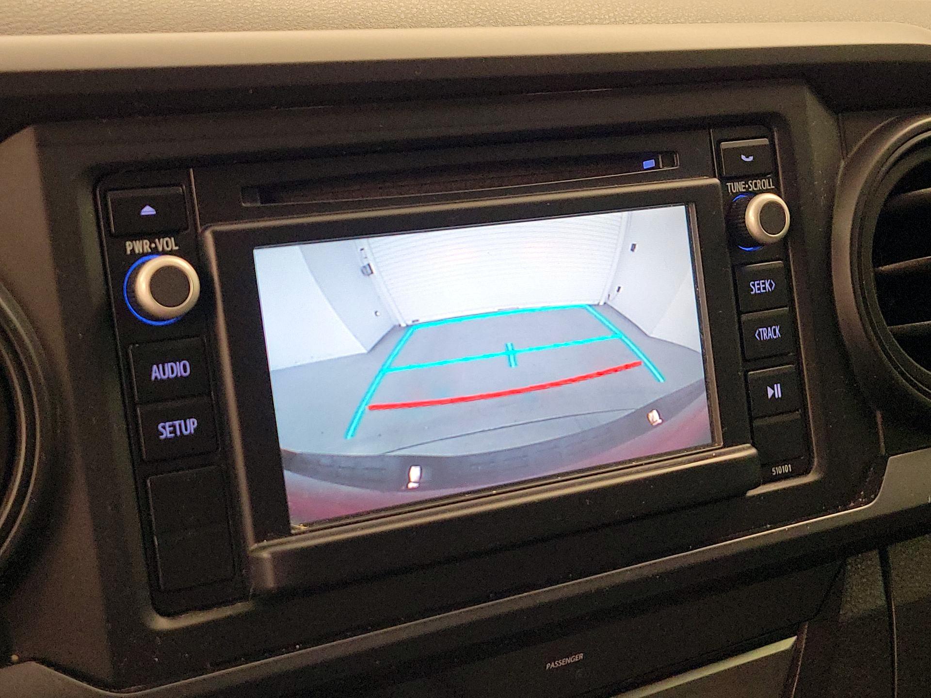 Thumbnail: 2017 Toyota Tacoma - 14