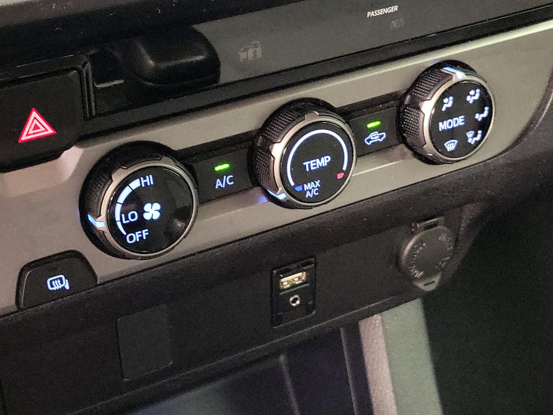 Thumbnail: 2017 Toyota Tacoma - 16