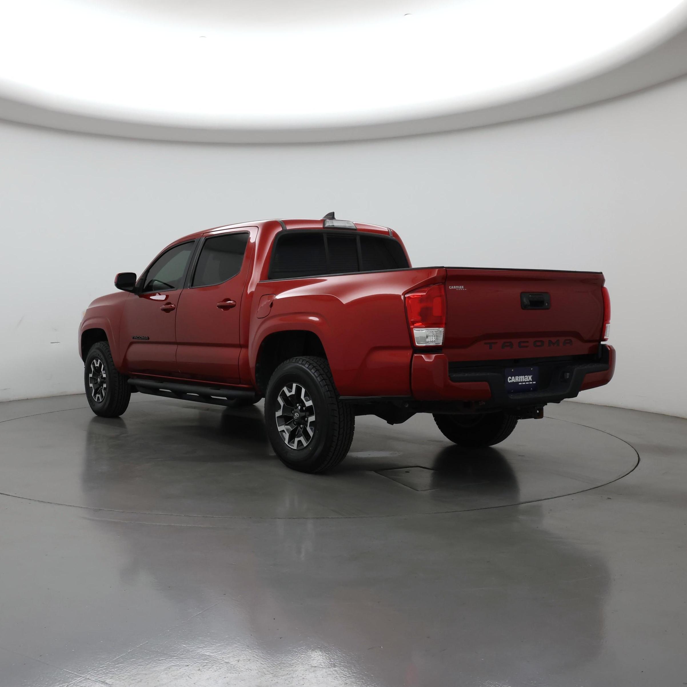 Thumbnail: 2017 Toyota Tacoma - 2