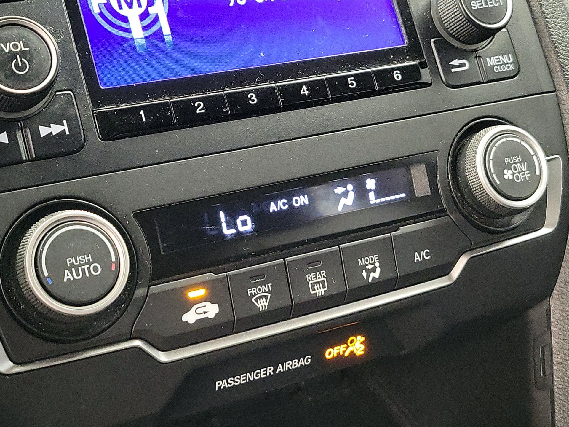 Thumbnail: 2019 Honda Civic - 16