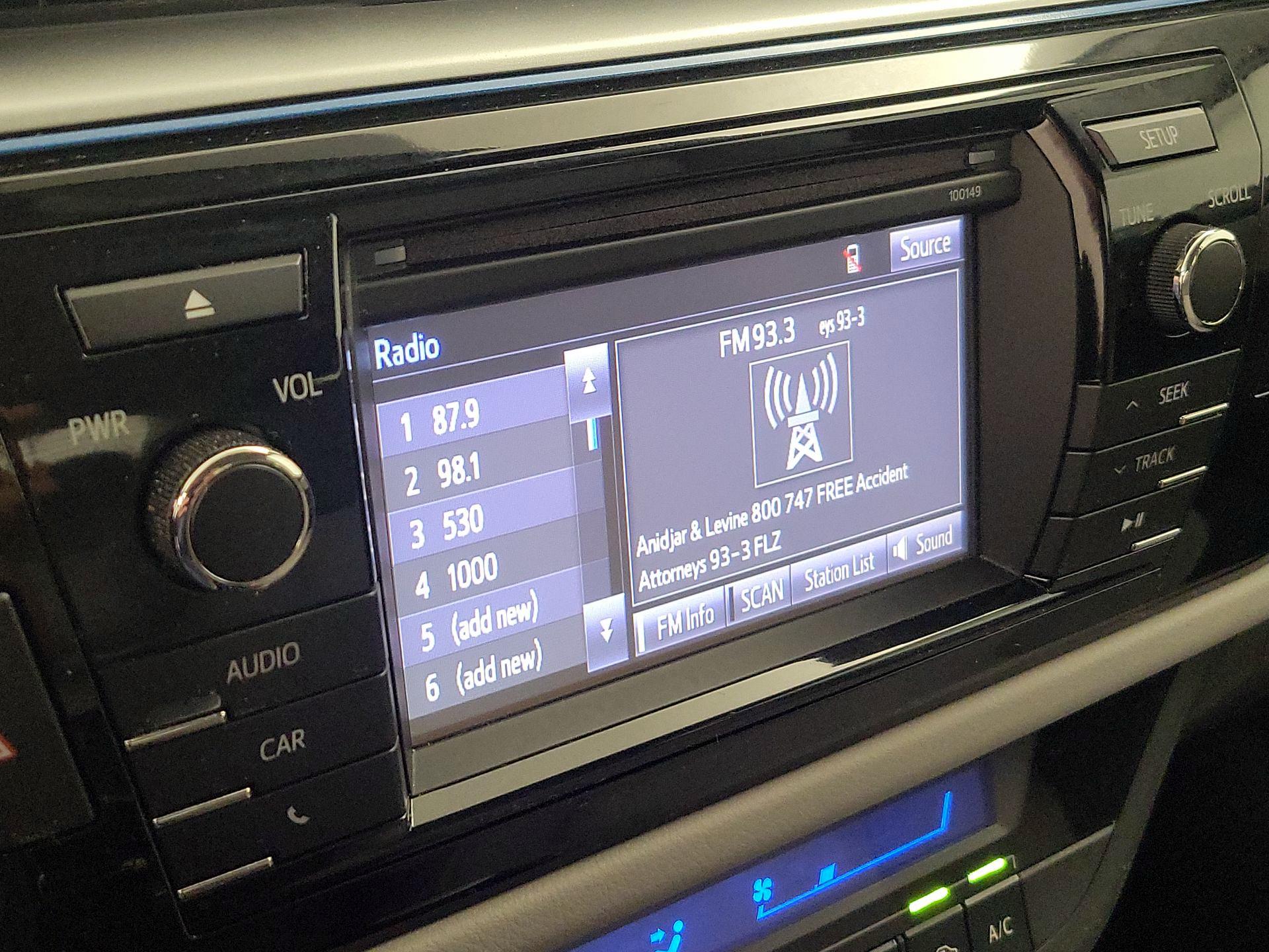 Thumbnail: 2014 Toyota Corolla - 15