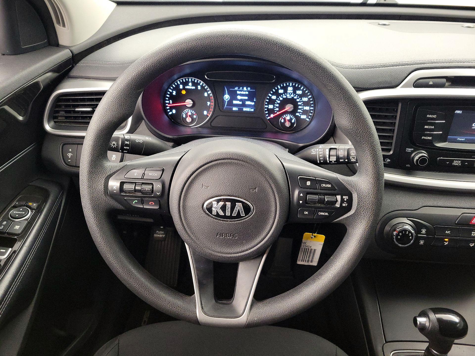 Thumbnail: 2016 Kia Sorento - 10