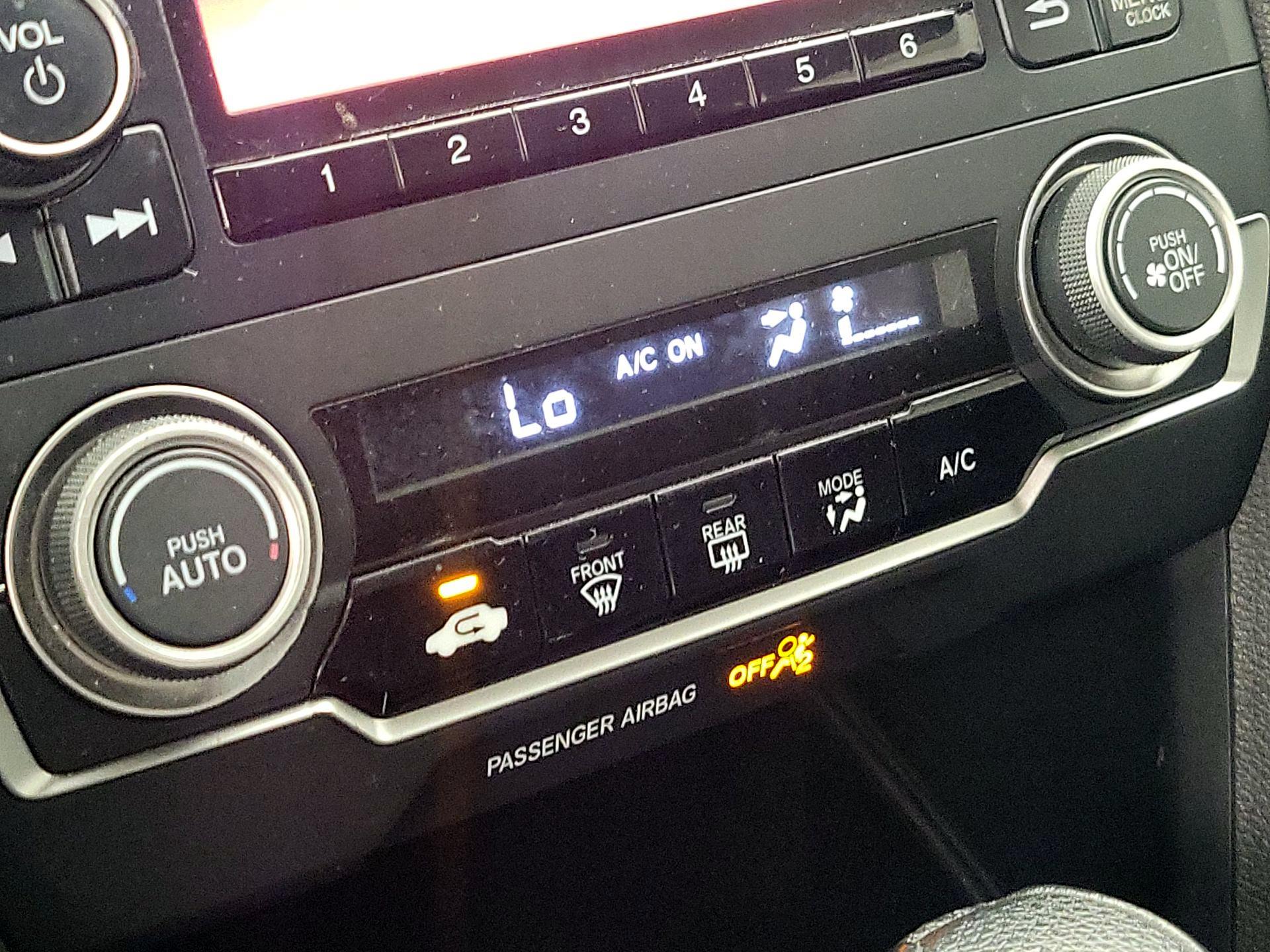 Thumbnail: 2017 Honda Civic - 16