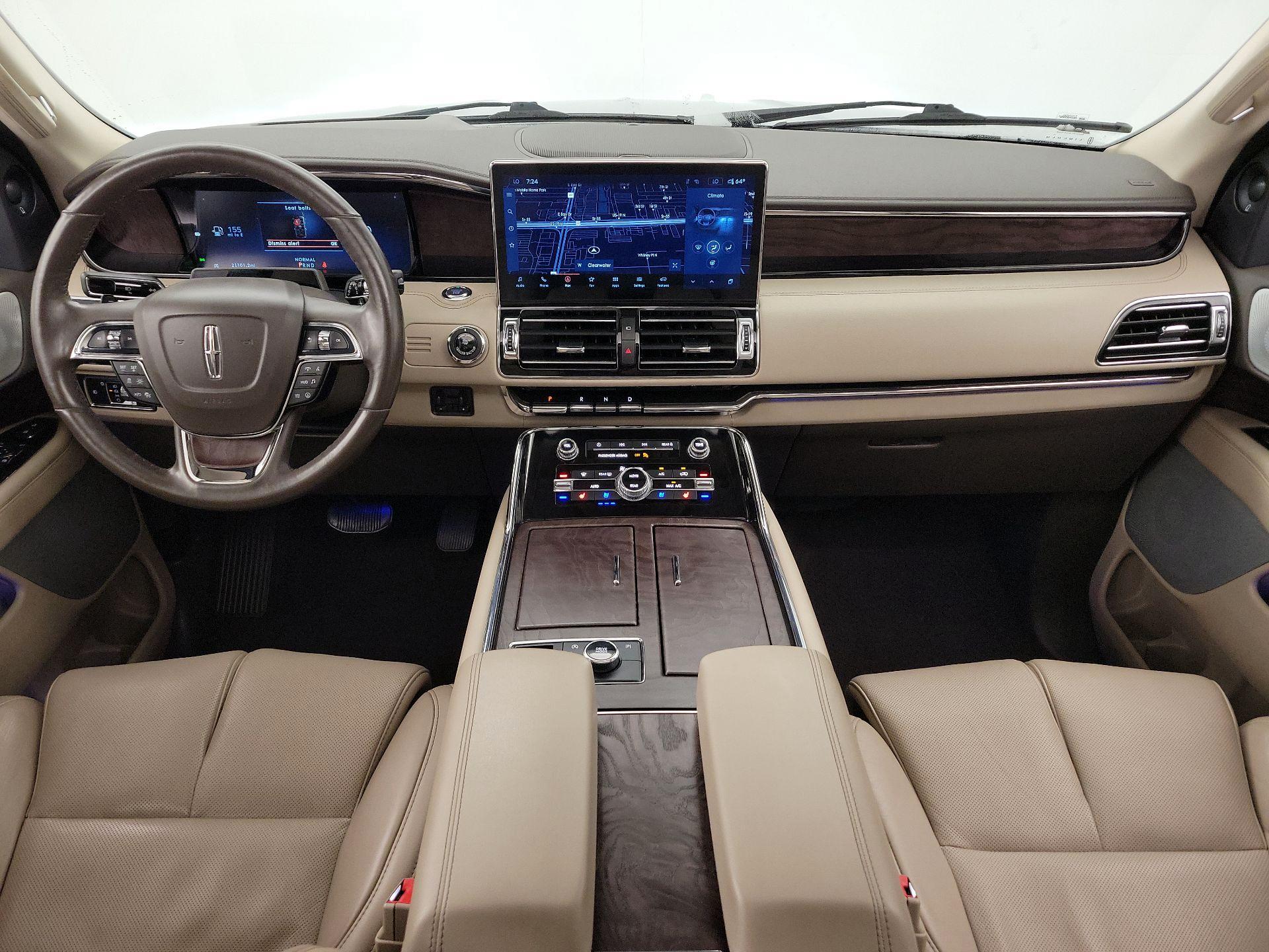 Thumbnail: 2023 Lincoln Navigator - 9