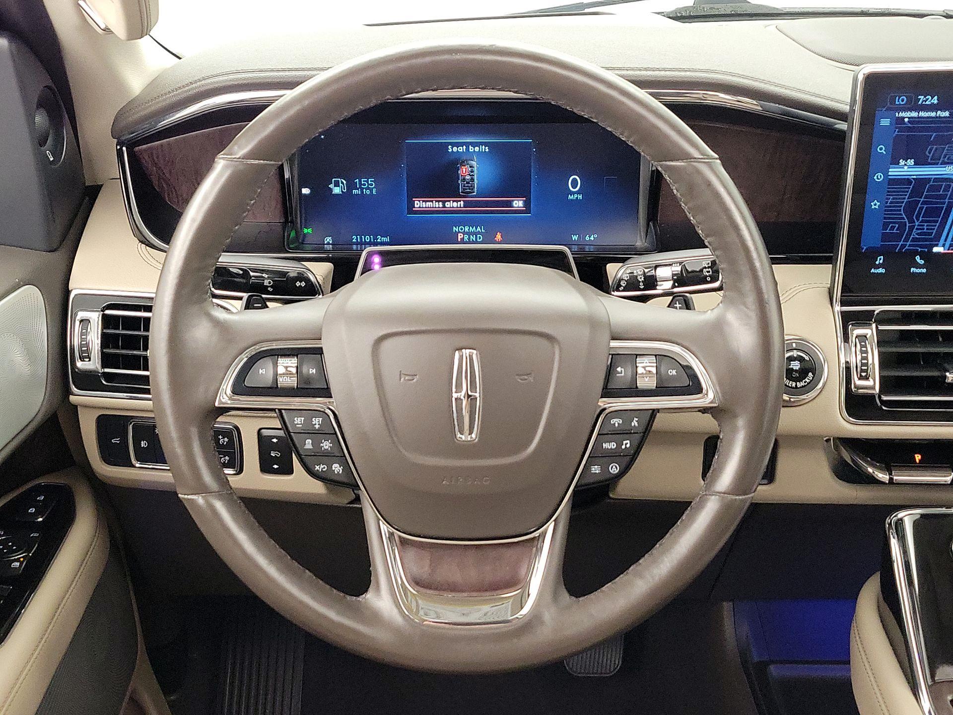 Thumbnail: 2023 Lincoln Navigator - 10